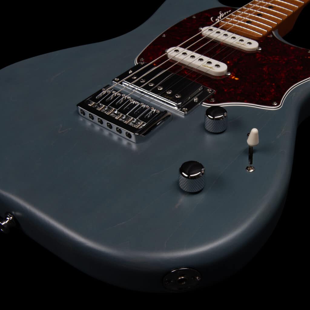 Godin Session HT Arctik Blue MN Electric Guitar