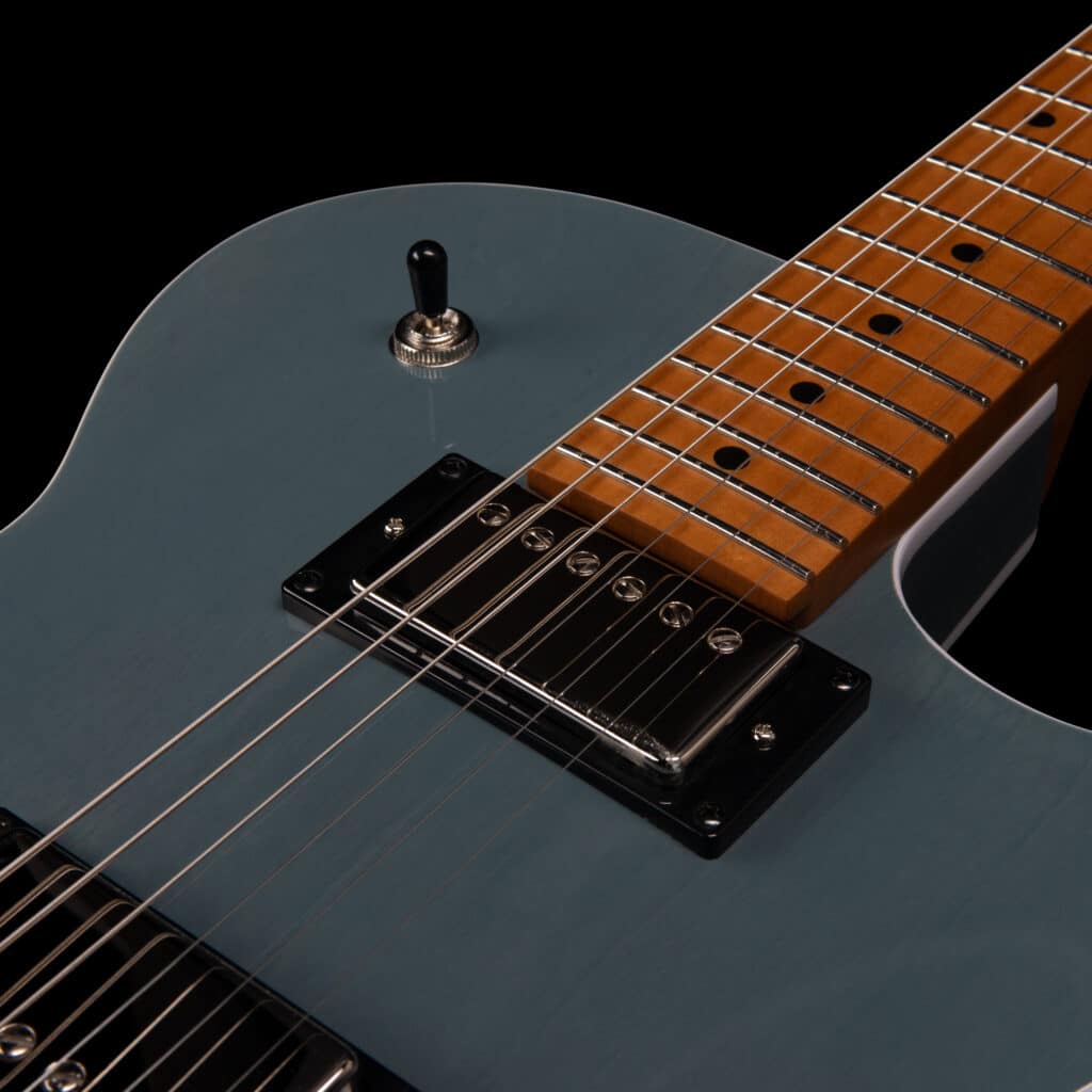 Godin Montreal Premiere Pro Arctik Blue Electric Guitar