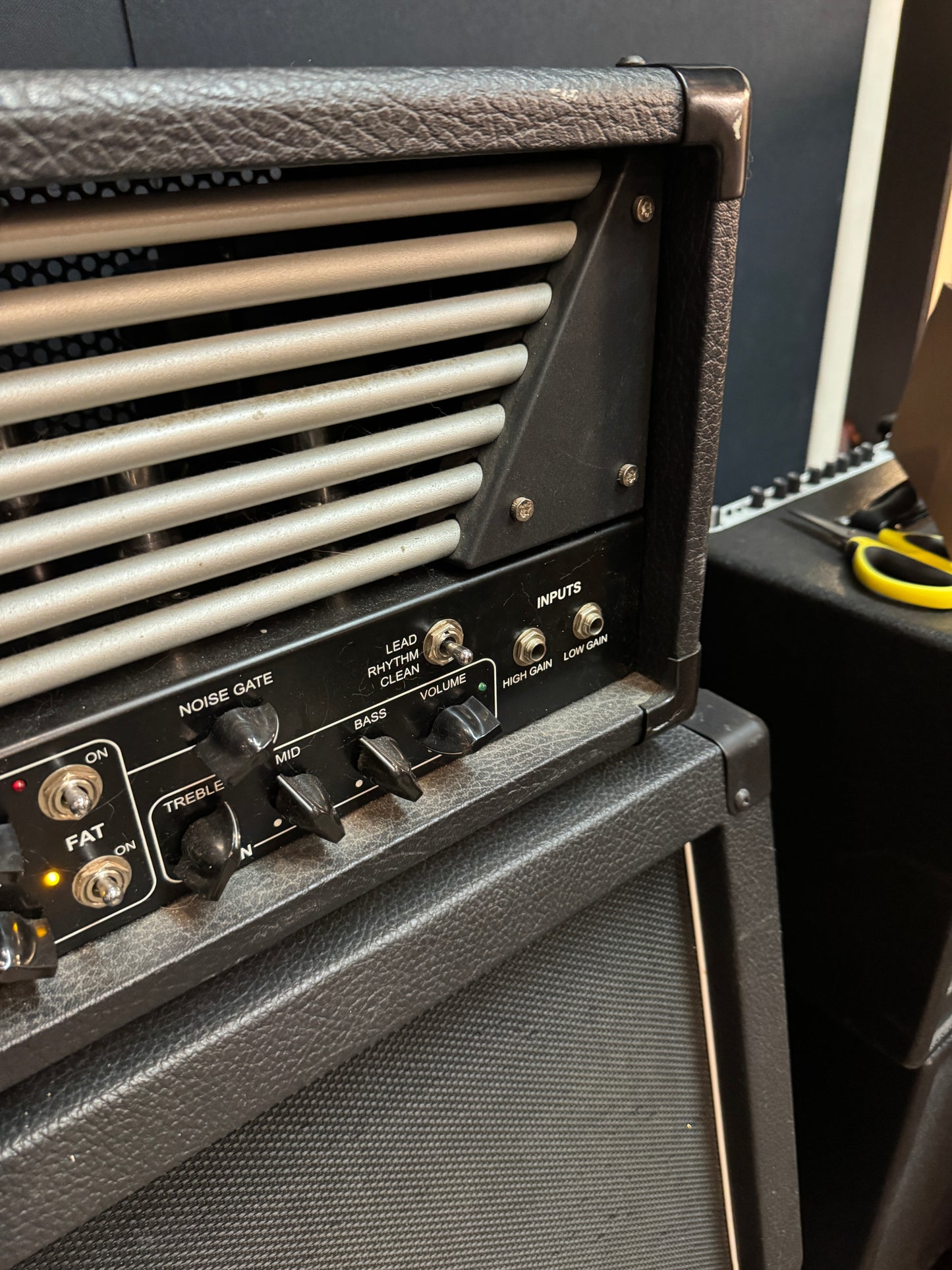 Peavey Triple XXX 120W Tube Head + Peavey 430A 4x12 Cabinet