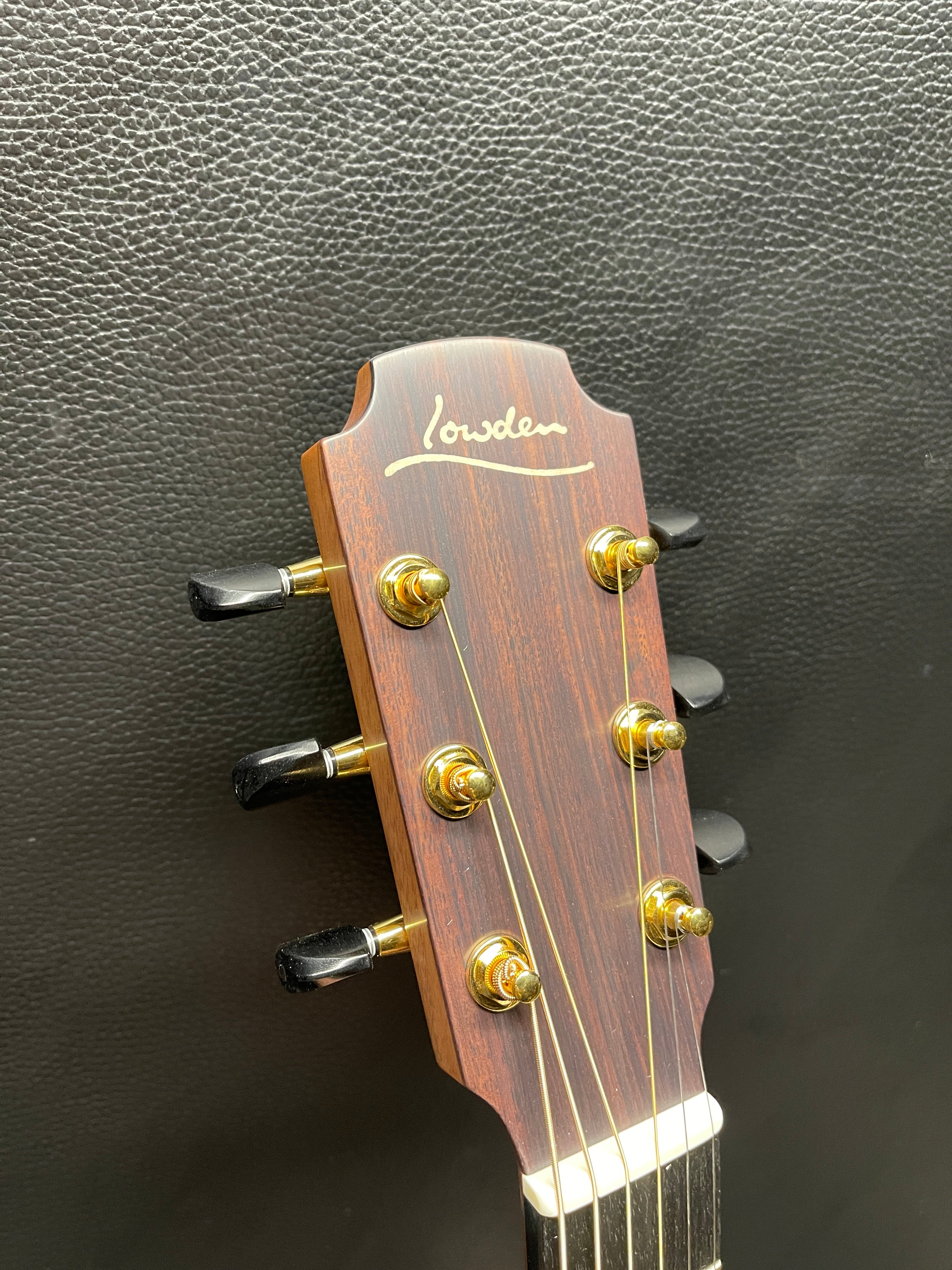 Fender f25 deals acoustic guitar