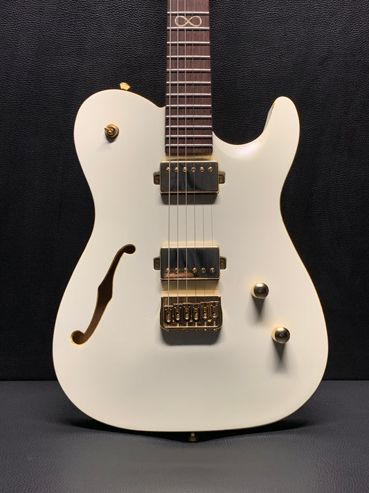 Chapman Chris Robertson Signature SAR63 Stone White #H23120185