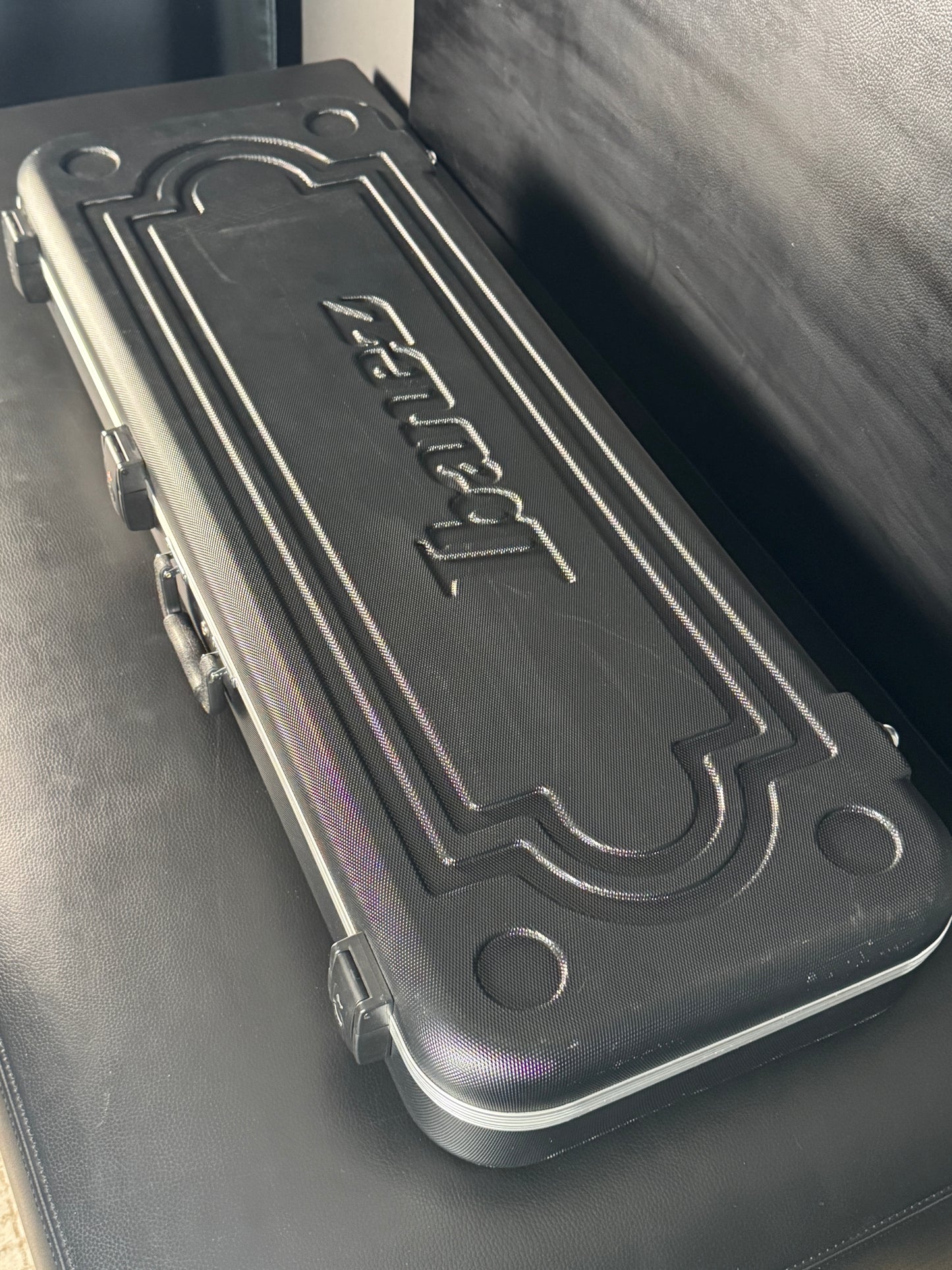 Ibanez PIA Steve Vai Signature Stallion White (PRE-OWNED)