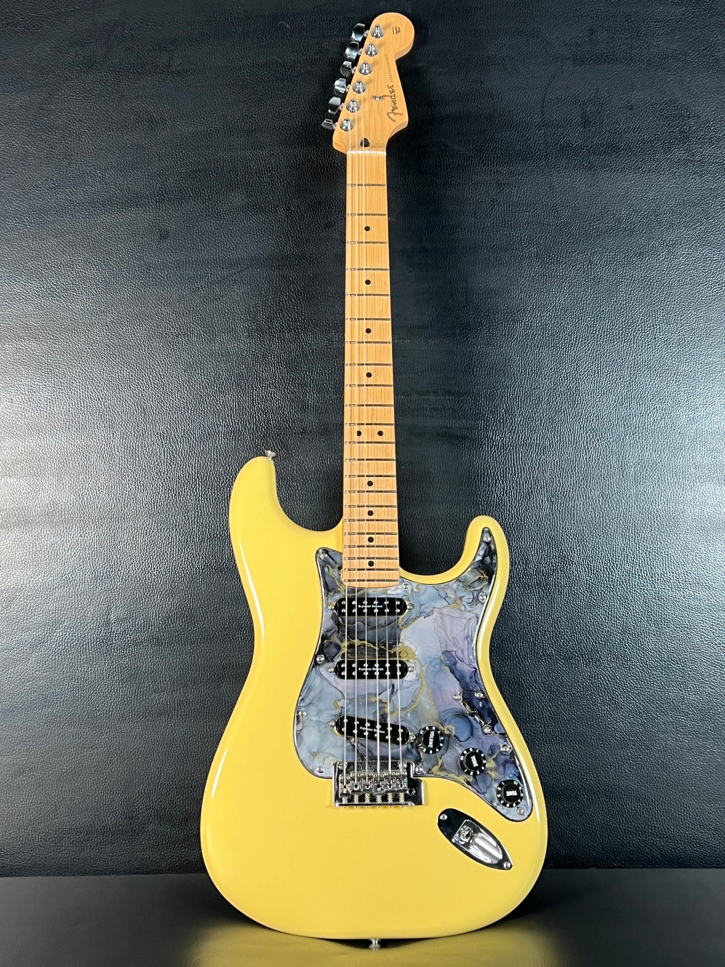 Fender Player Stratocaster Buttercream (PRE-OWNED)
