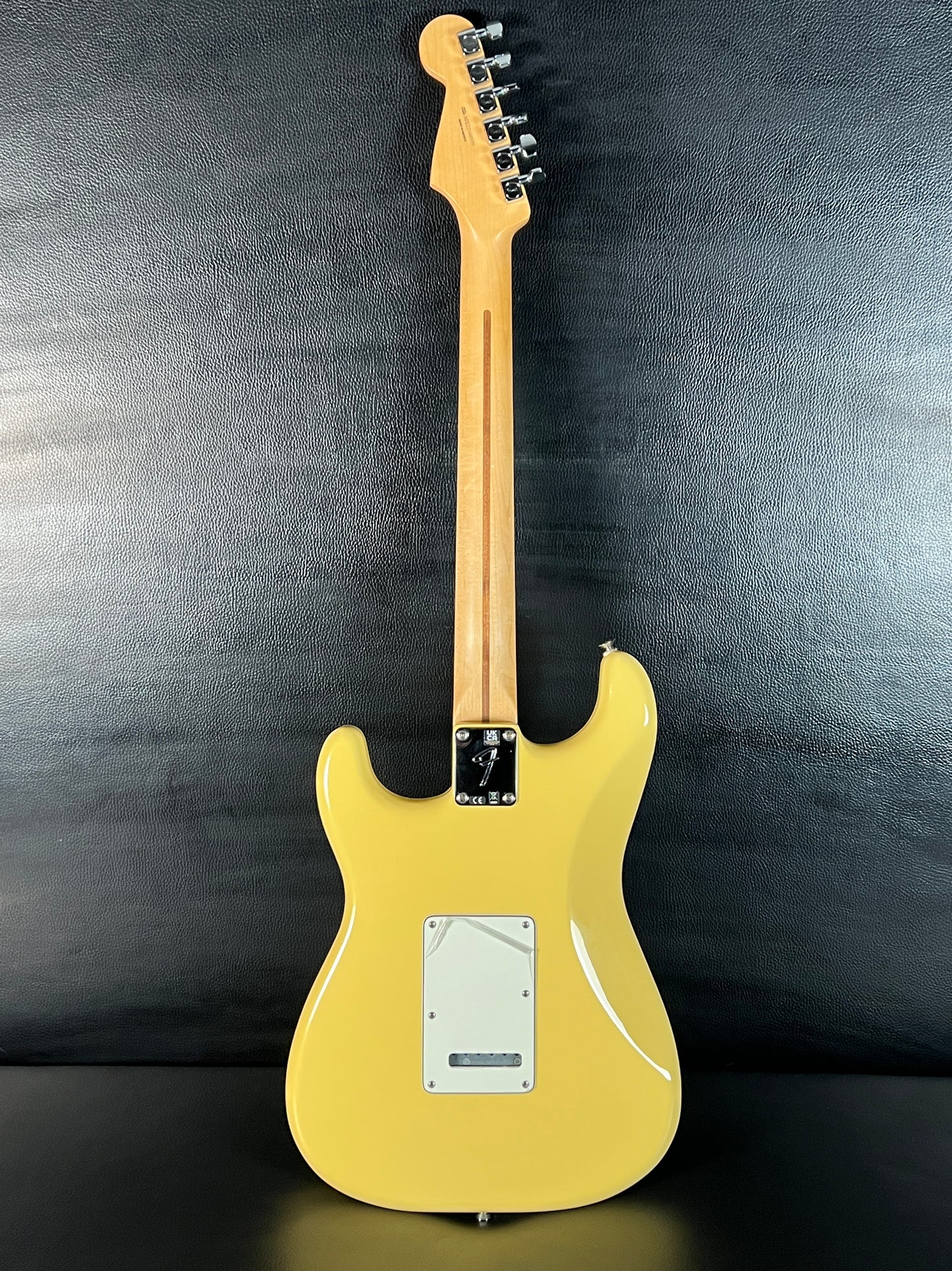 Fender Player Stratocaster Buttercream (PRE-OWNED)