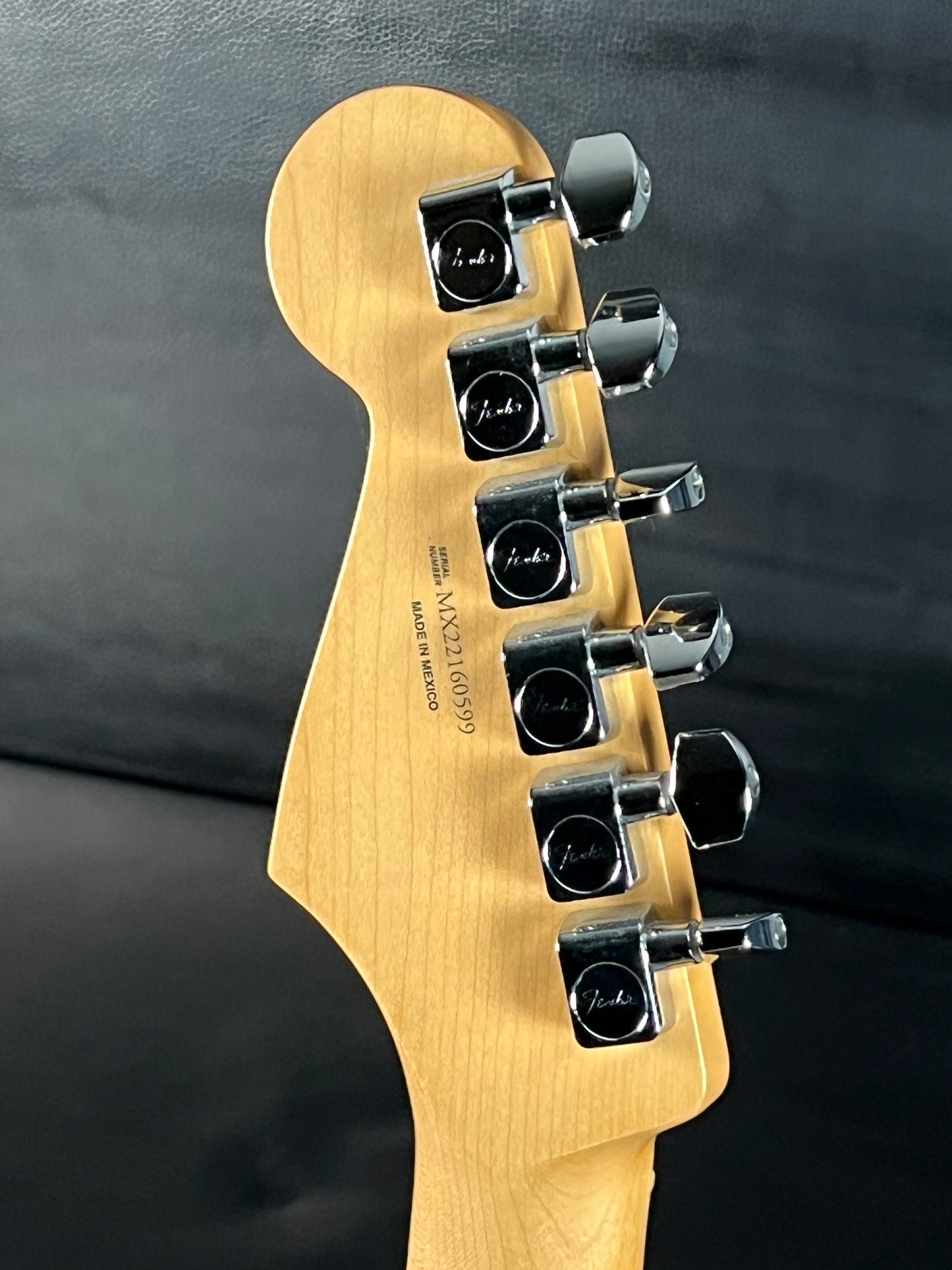 Fender Player Stratocaster Buttercream (PRE-OWNED)