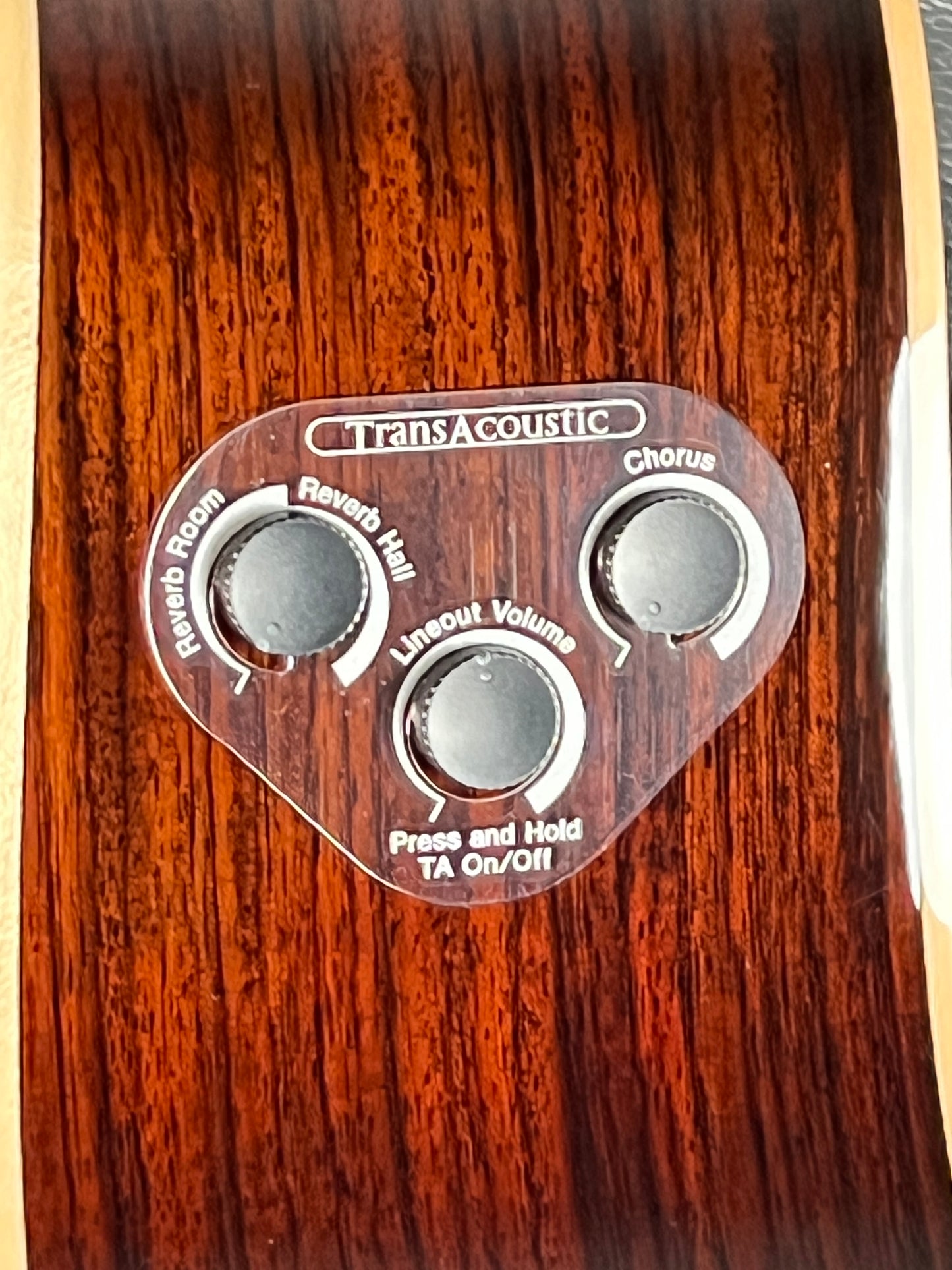 Yamaha TransAcoustic Original Jumbo Vintage Tint #ILK180466