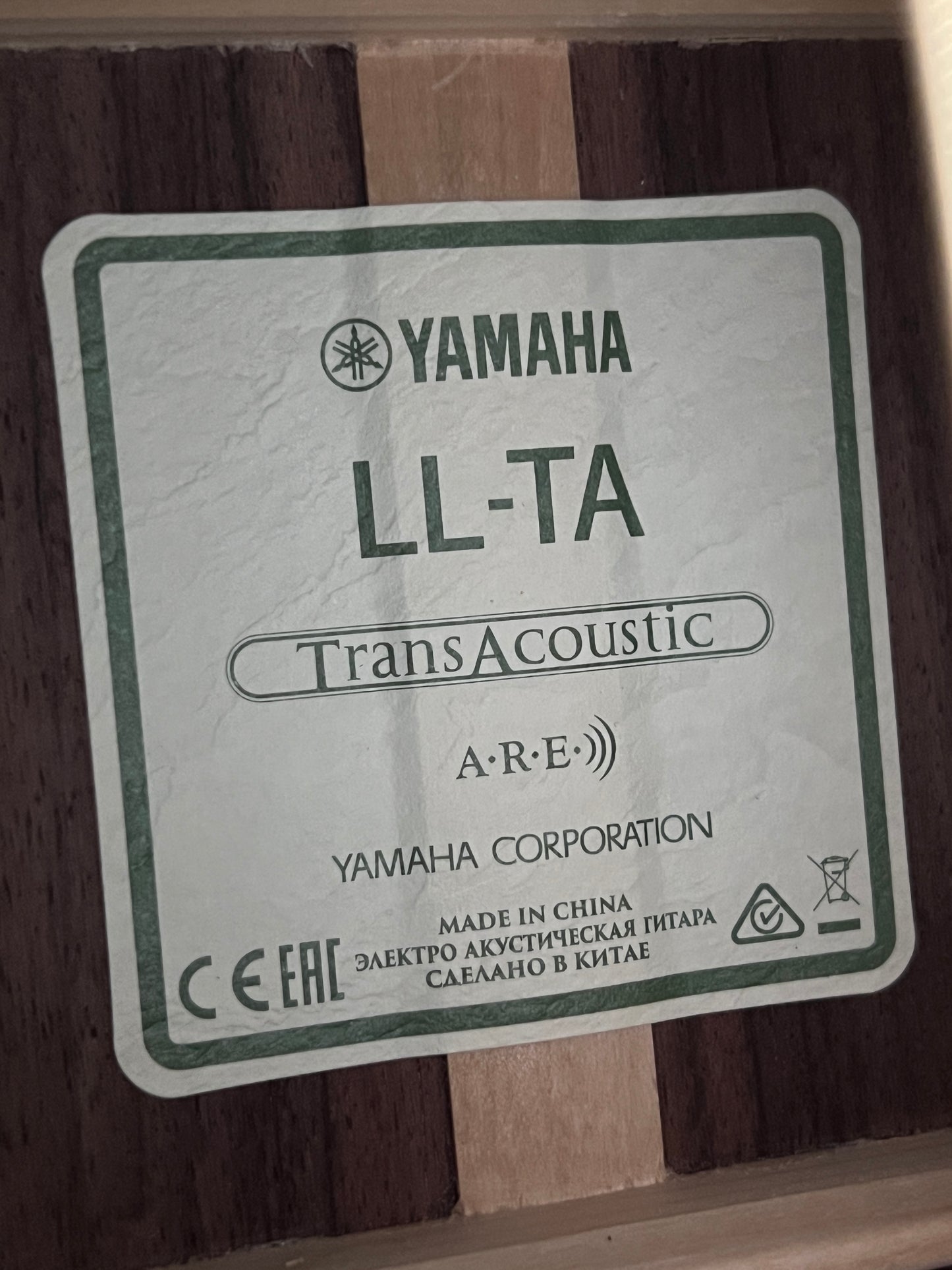 Yamaha TransAcoustic Original Jumbo Vintage Tint #ILK180466