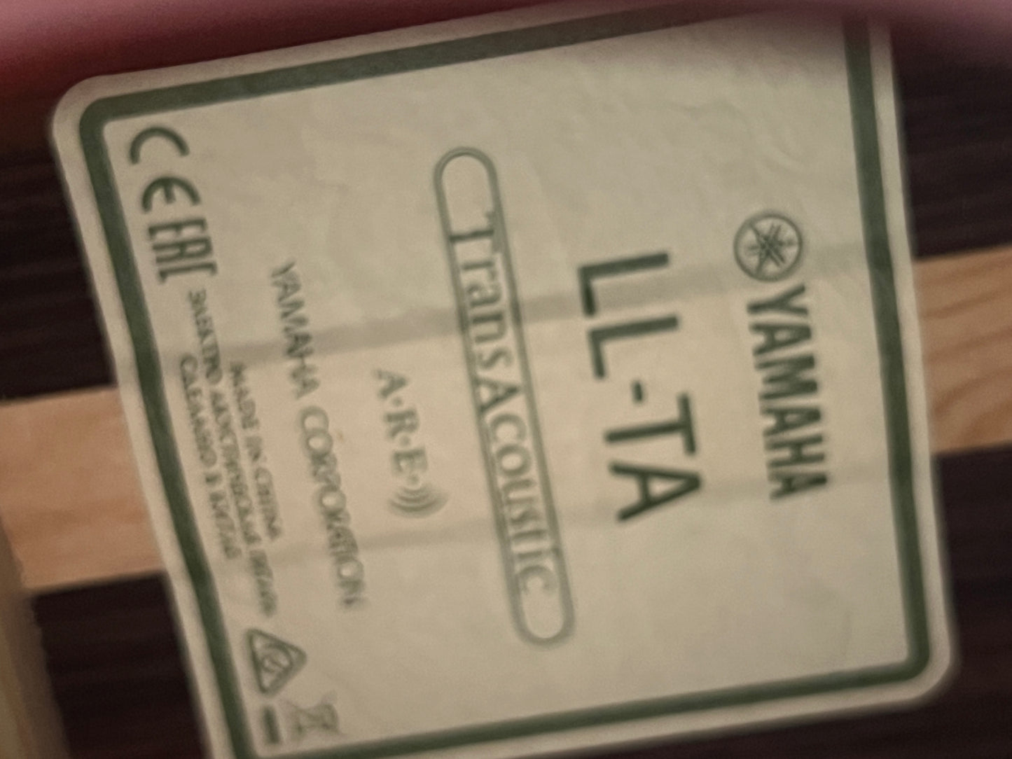 Yamaha TransAcoustic Original Jumbo Brown Sunburst #IKP290446