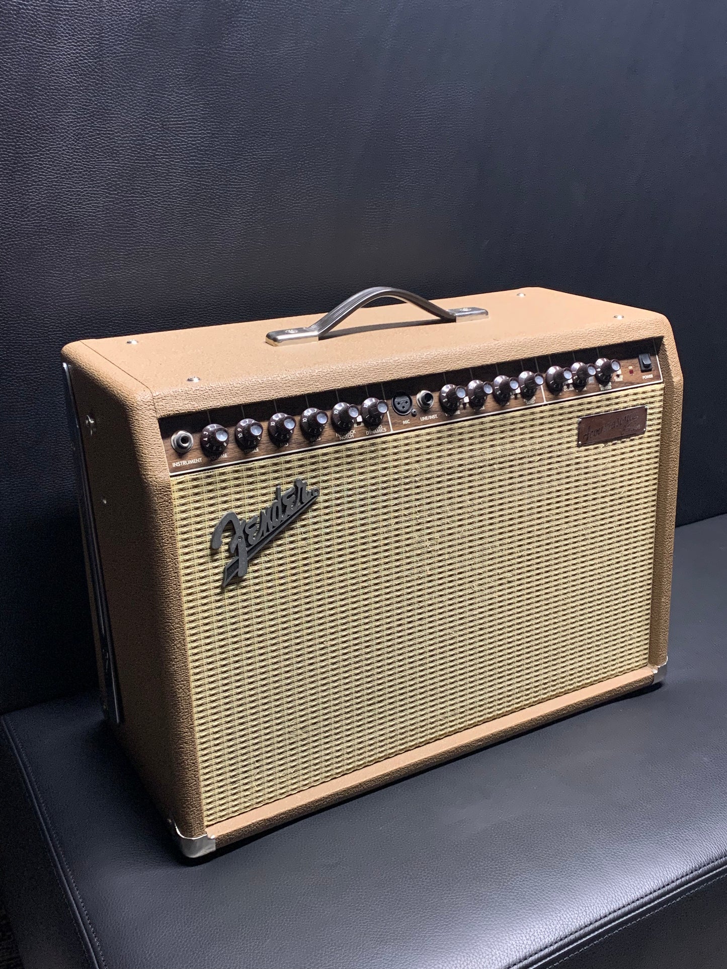 Fender Acoustasonic Junior 2-Channel 2 x 40-Watt 2x8" (PRE-OWNED)