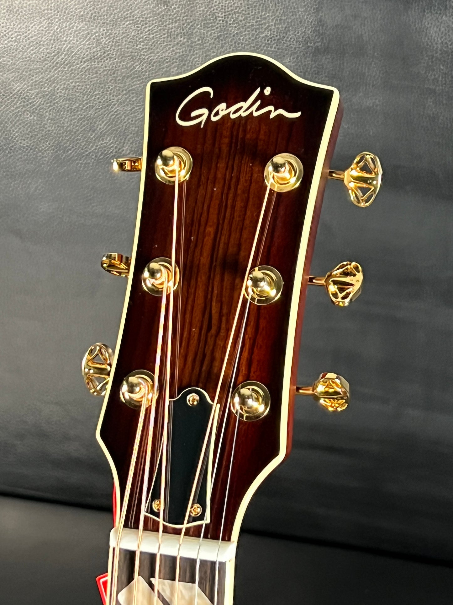 Godin Connaisseur MJ Sunsetburst Maho