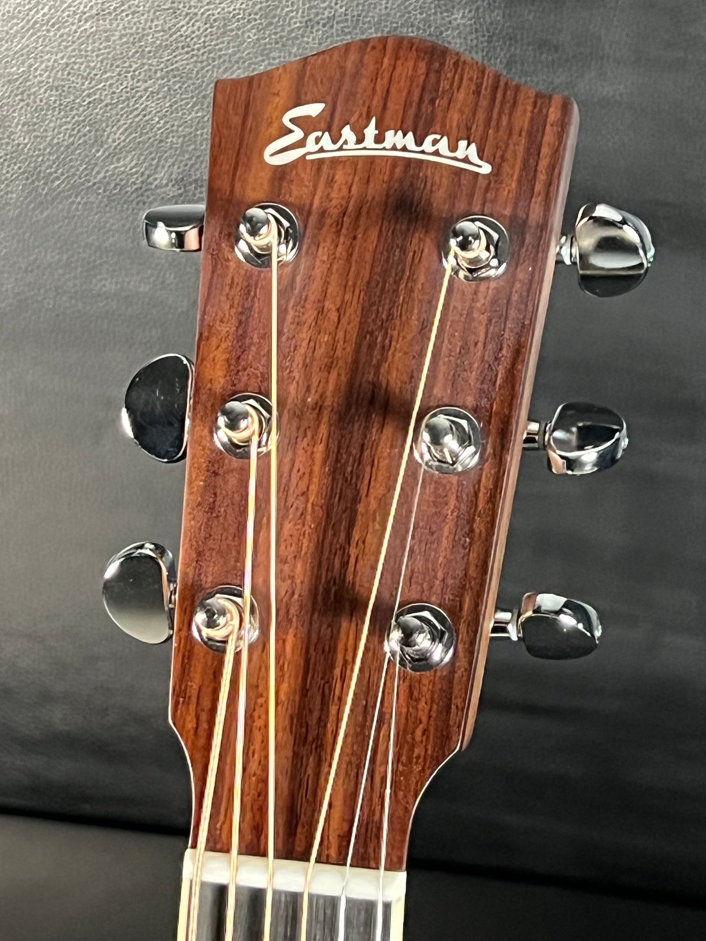 Eastman AC422CE Natural