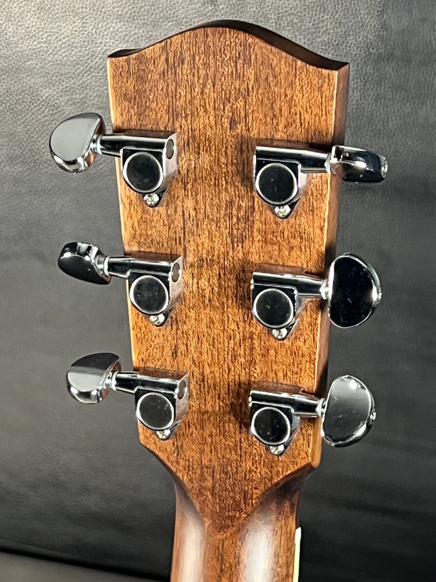 Eastman AC422CE Natural