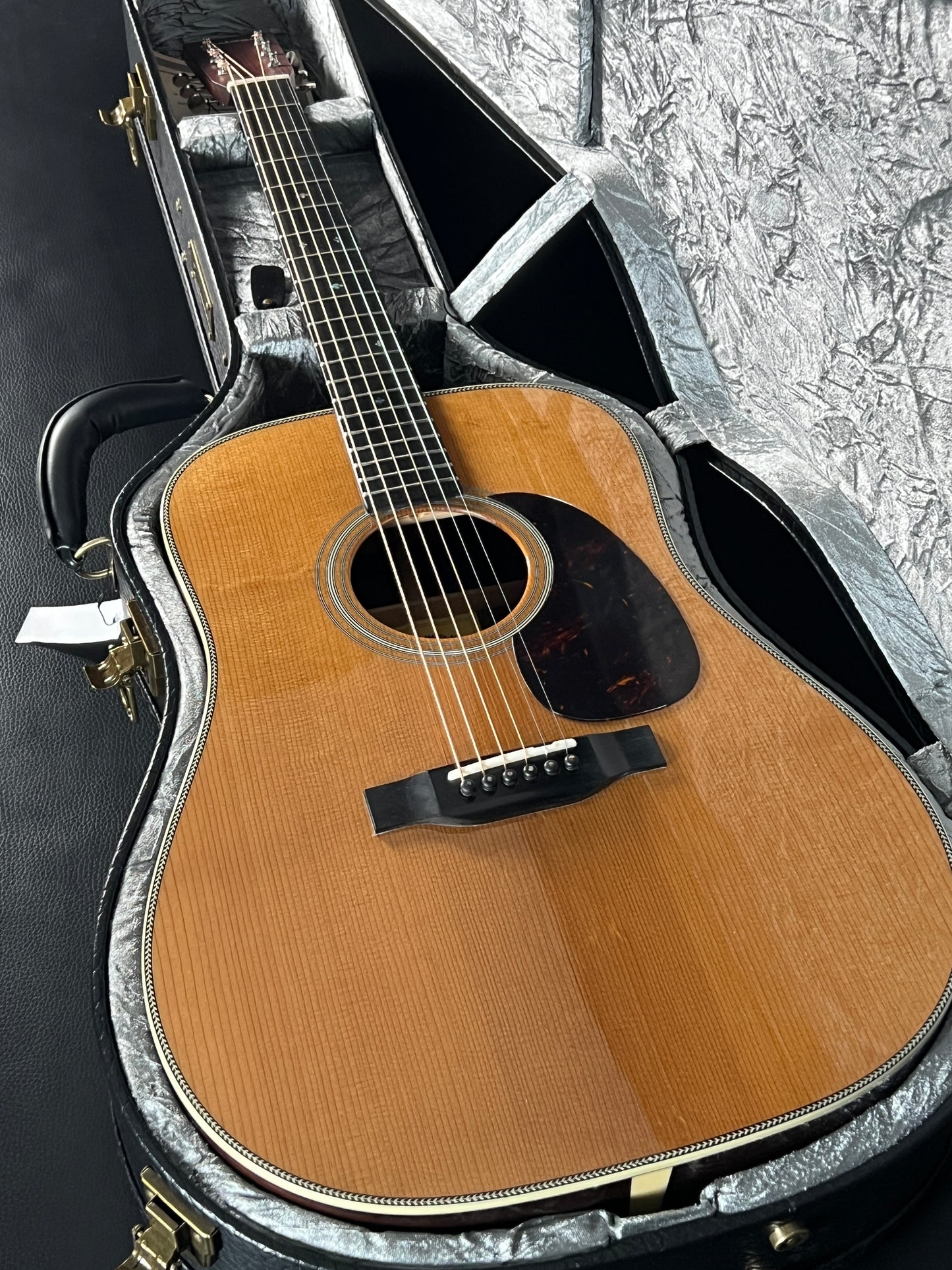 Eastman E20D-TC Natural