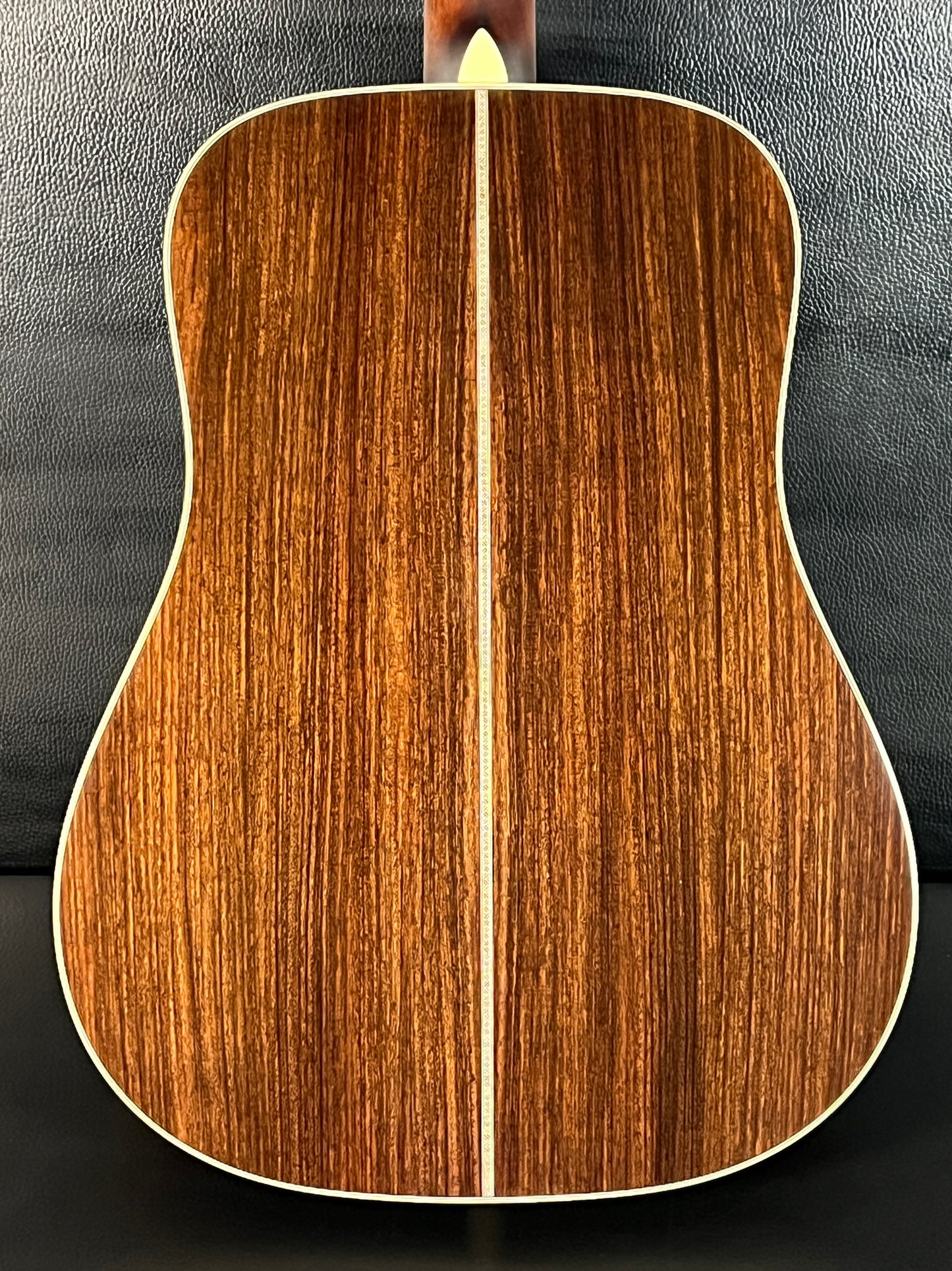 Eastman E20D-TC Natural