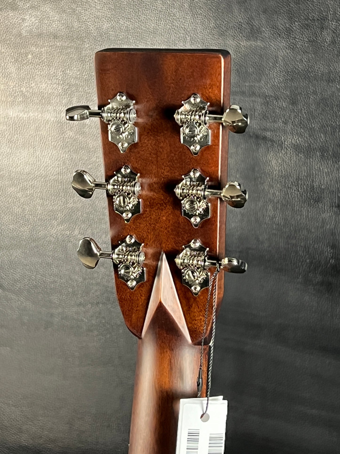 Eastman E20D-TC Natural