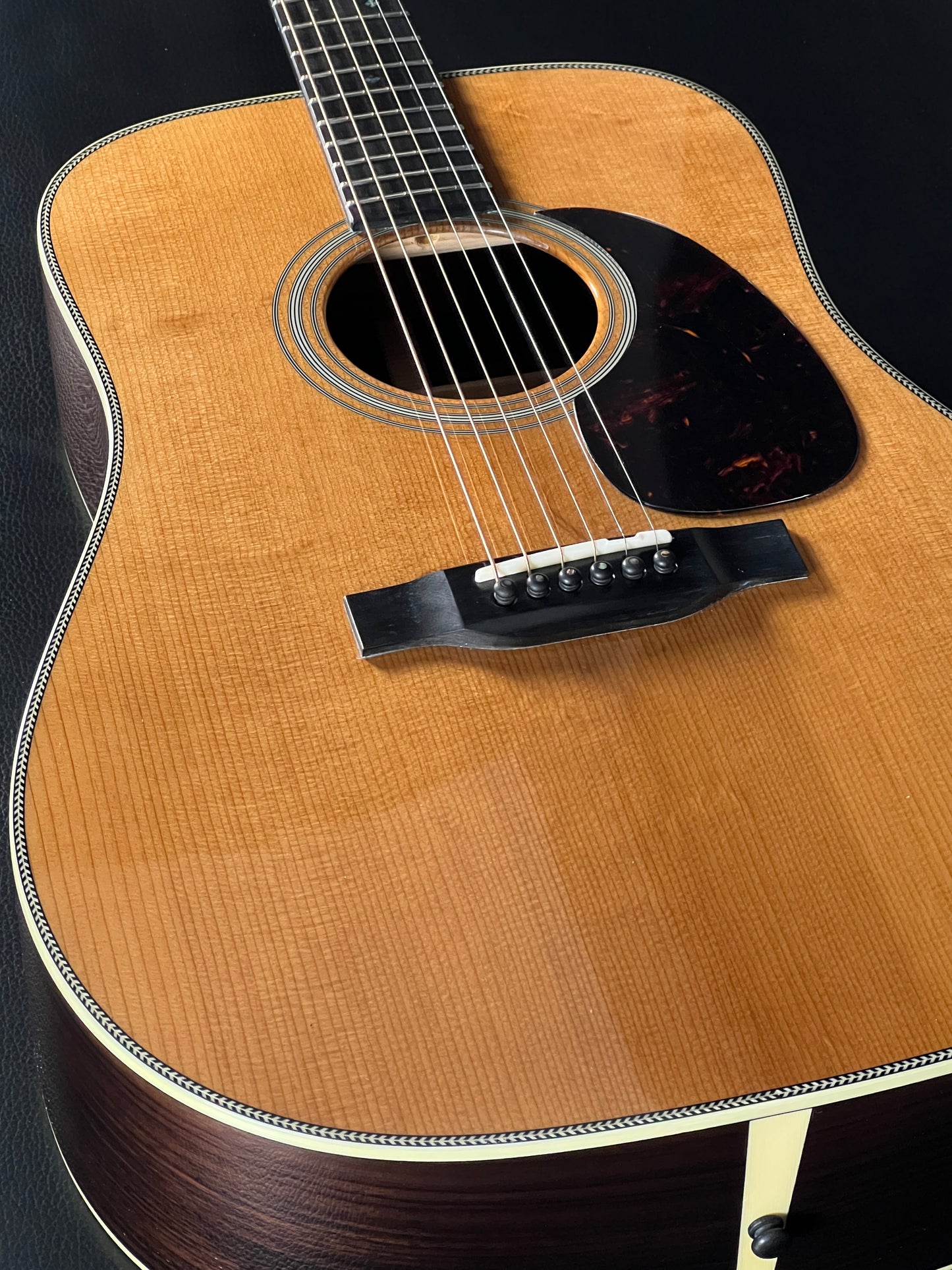 Eastman E20D-TC Natural