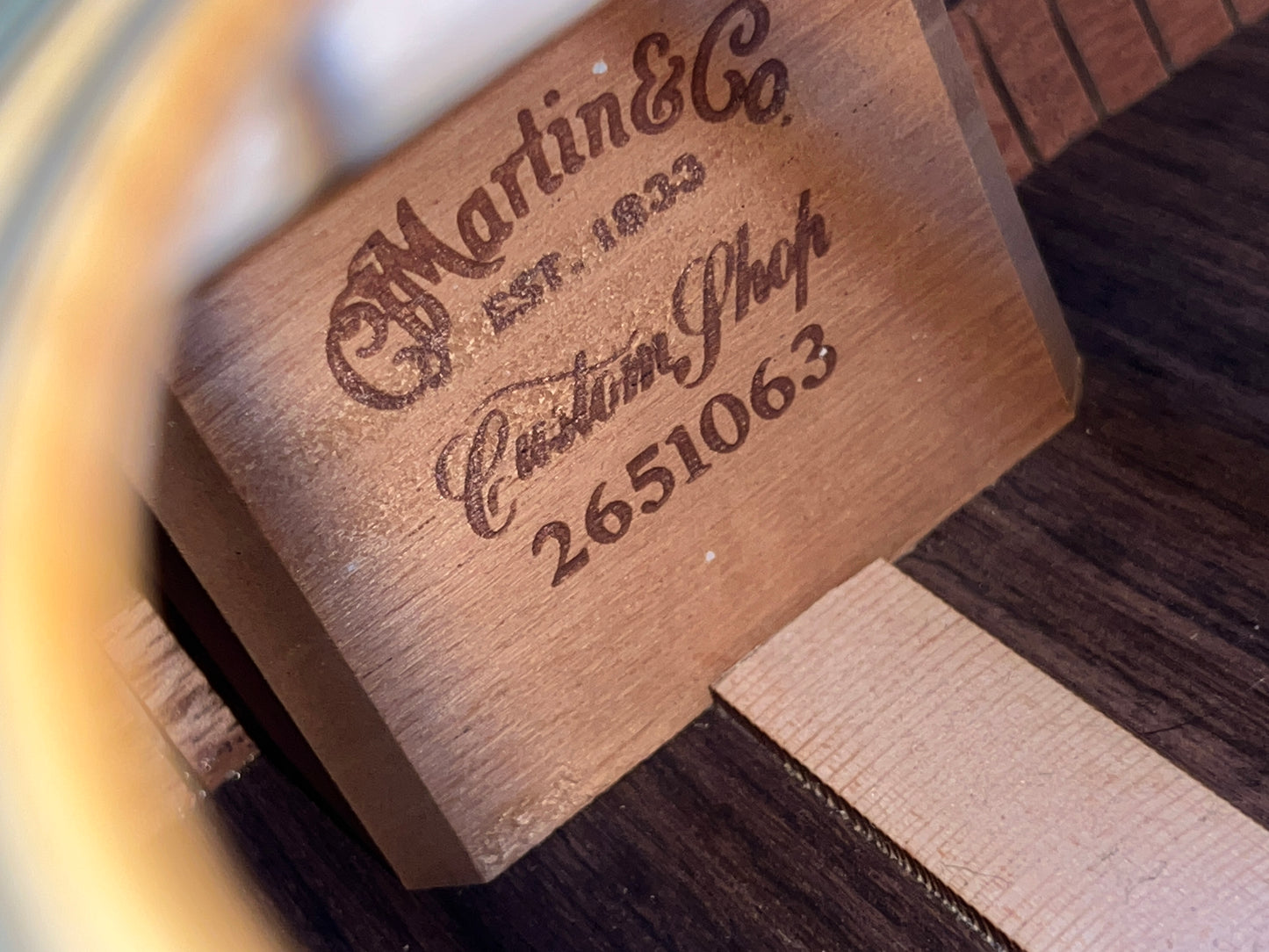 Martin Custom Shop Dreadnought (PRE-OWNED)