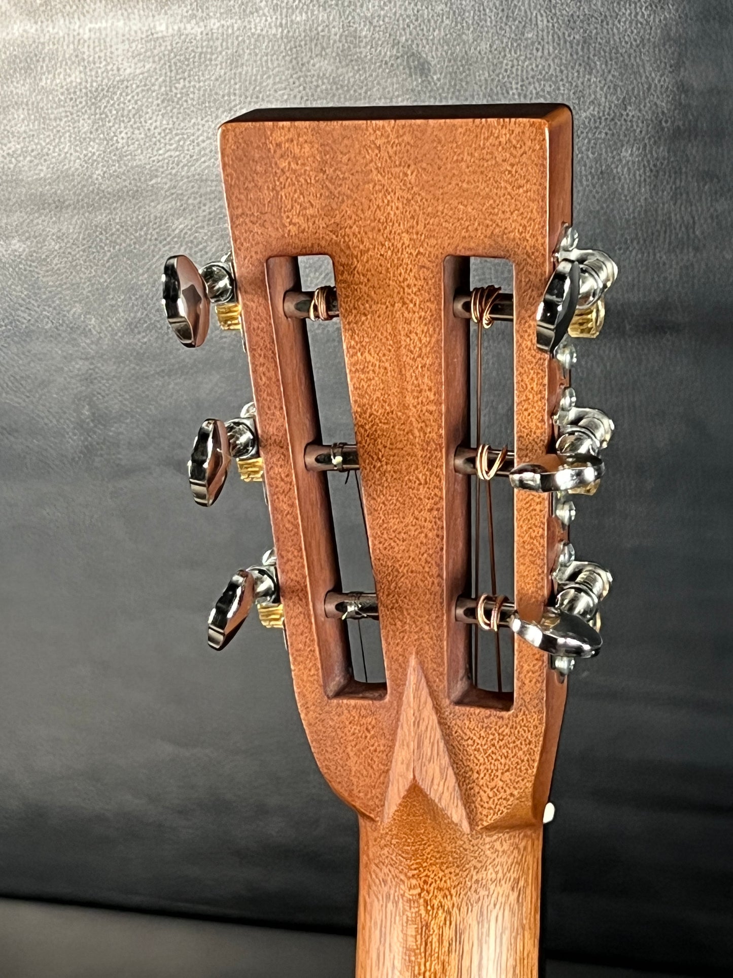 Boucher LE-SG-241-M 20th Anniversary OM (PRE-OWNED) ON HOLD