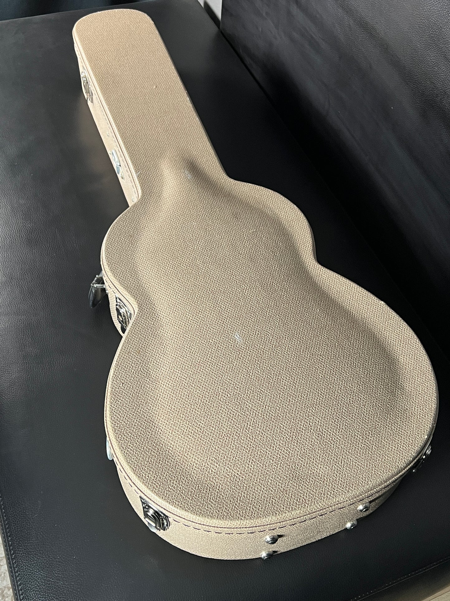 Cole Clark AN2EC CB (PRE-OWNED)