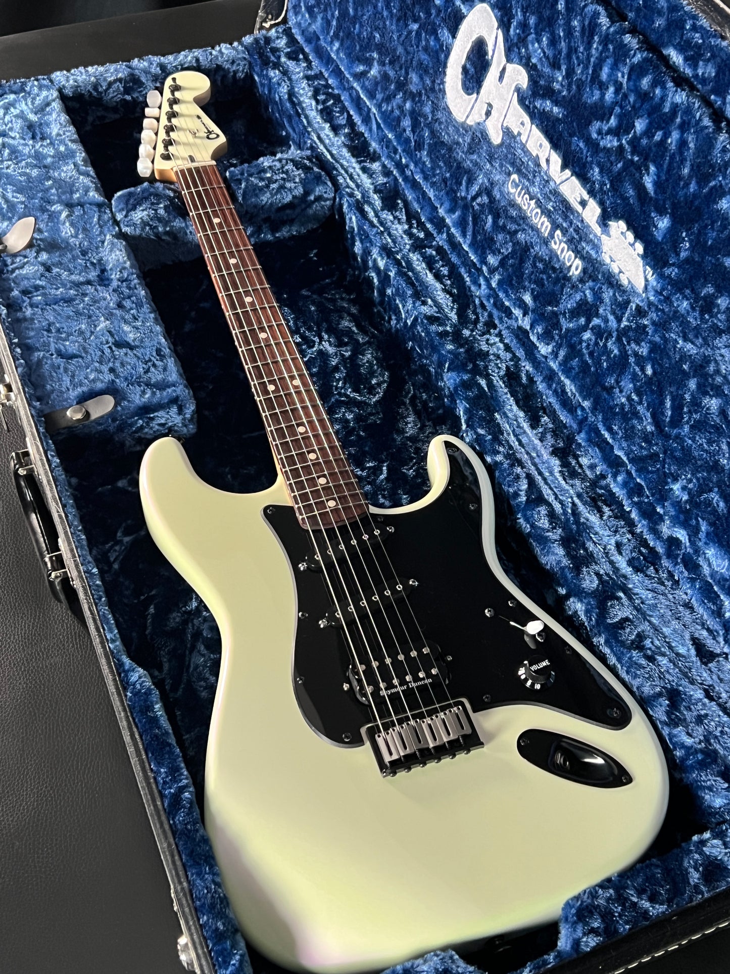 Charvel Custom Shop Jake E. Lee USA Signature Pearl White (PRE-OWNED)