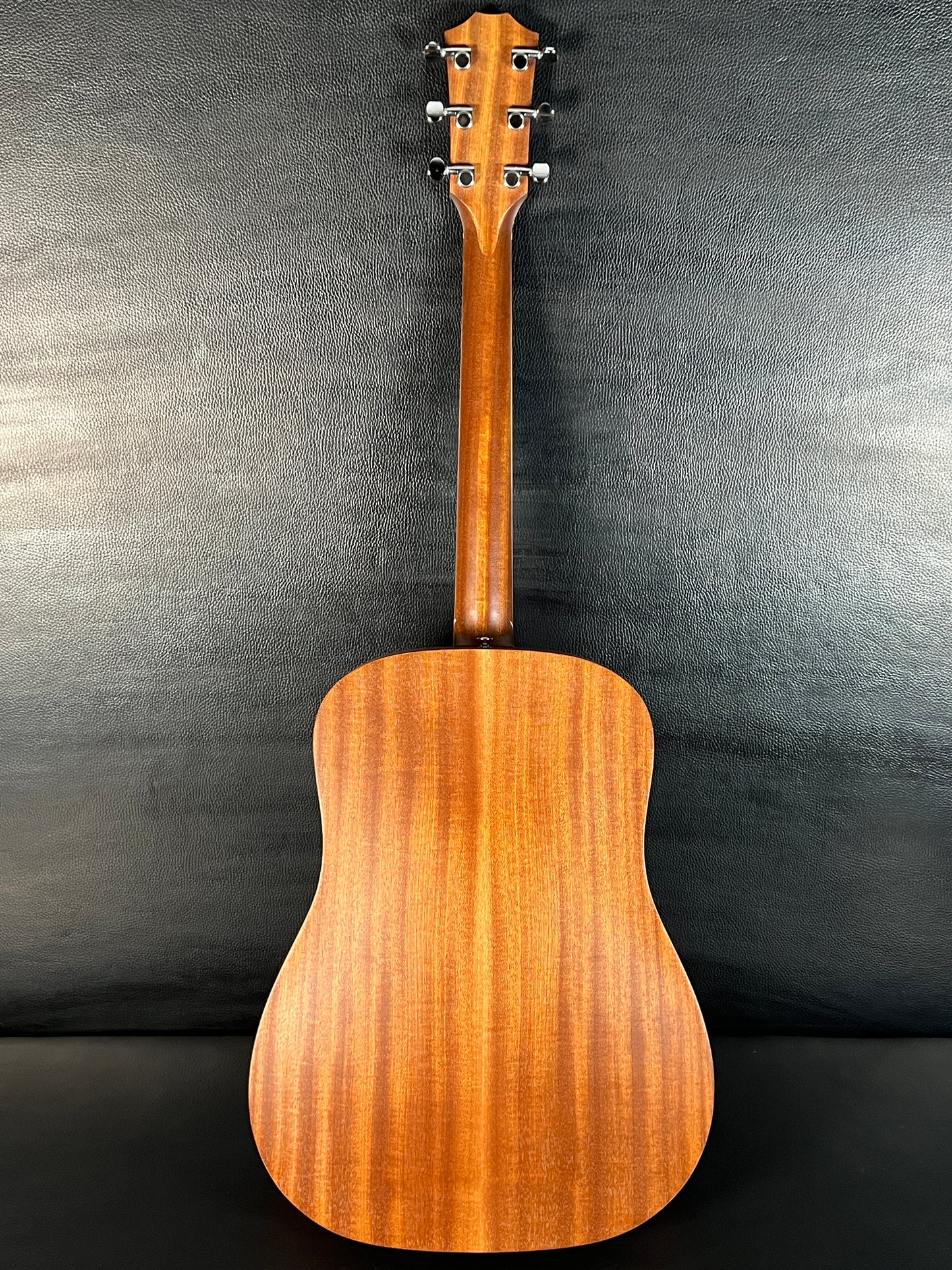 Taylor Big Baby (PRE-OWNED)