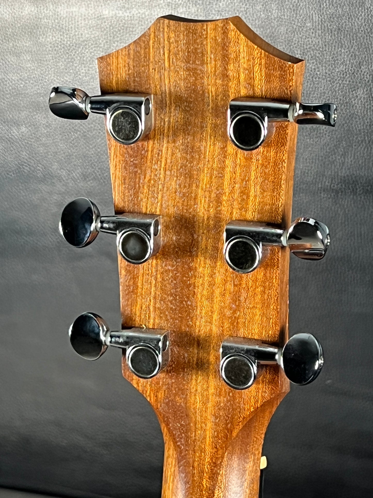 Taylor Big Baby (PRE-OWNED)