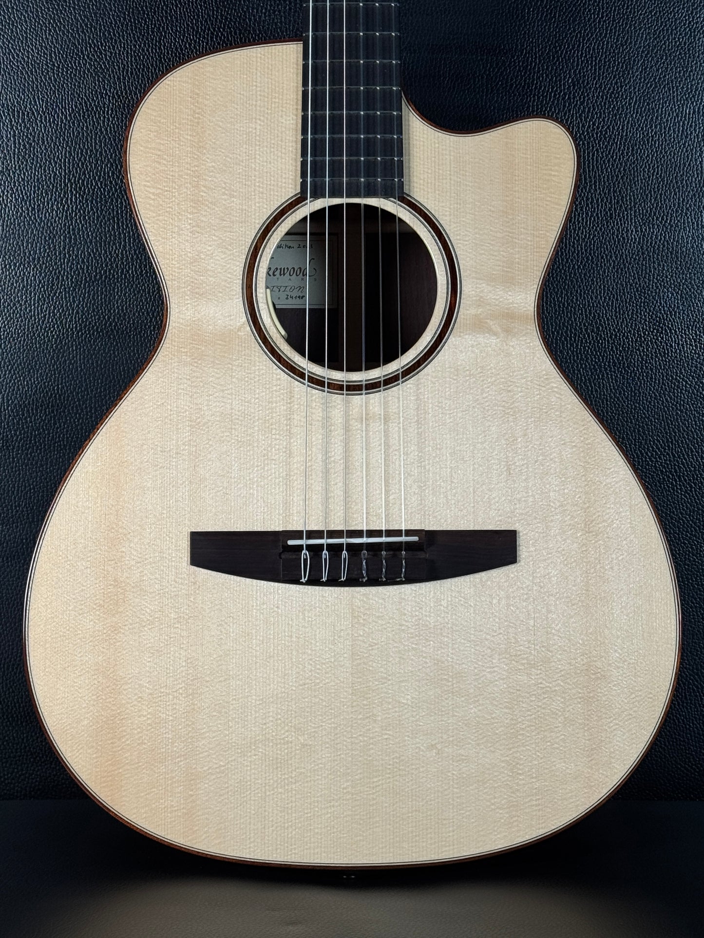 Lakewood M32 Nylon (PRE-OWNED)