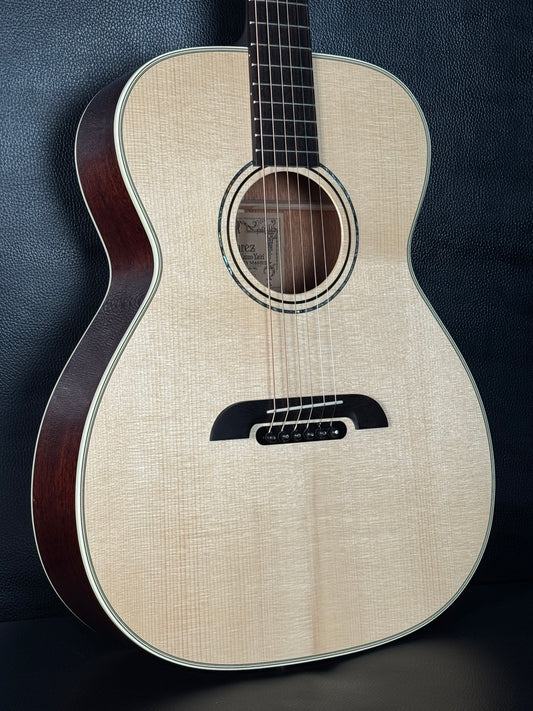 Alvarez Yairi FYM60HD (PRE-OWNED)