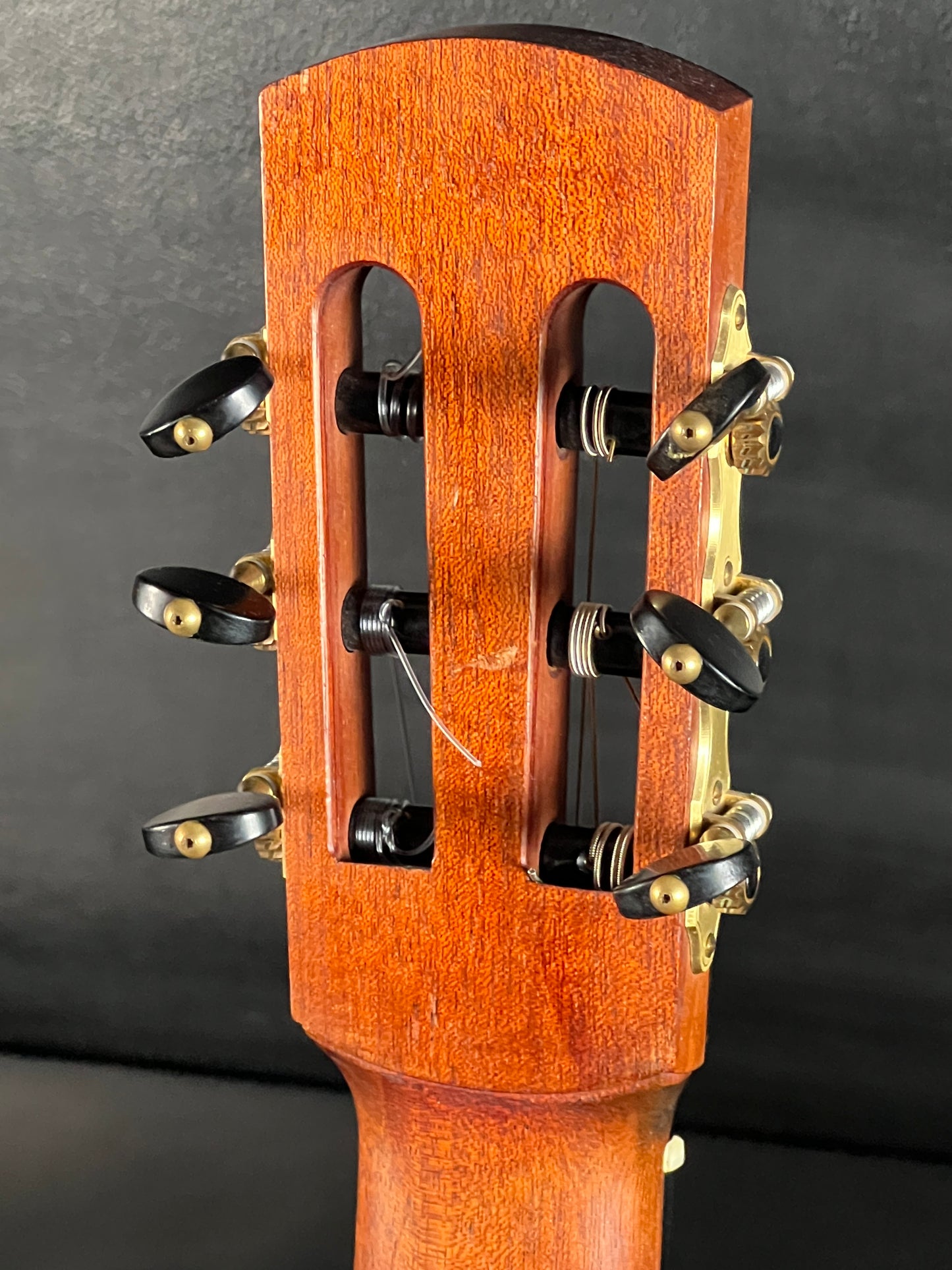 Gerald W. Farrell Classical Guitar n87 (PRE-OWNED)