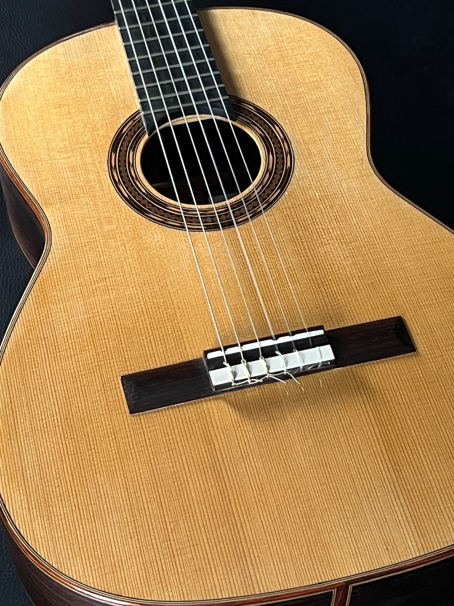 Gerald W. Farrell Classical Guitar n87 (PRE-OWNED)