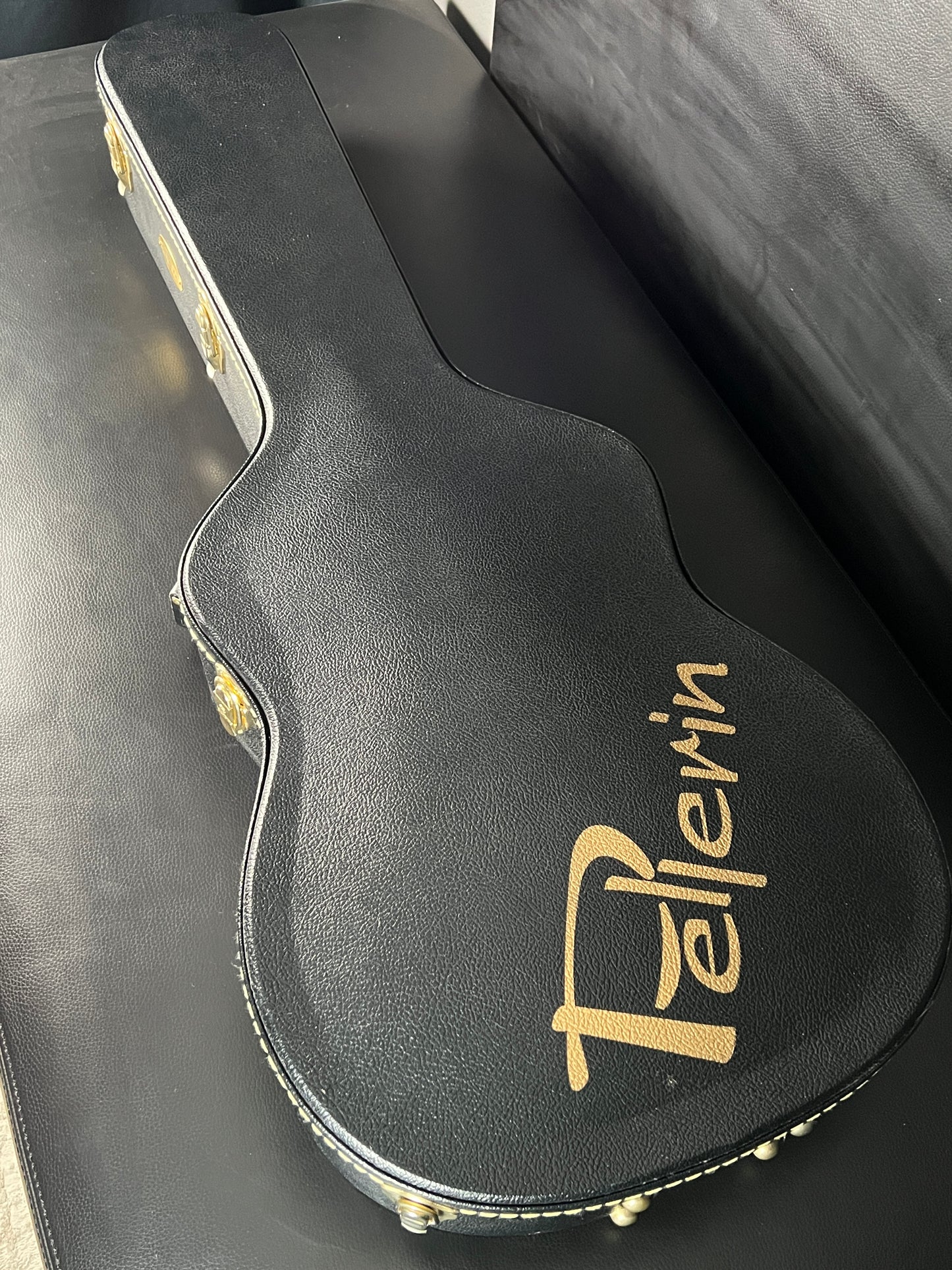 Pellerin Folk Adirondack Spruce and Koa (PRE-OWNED)