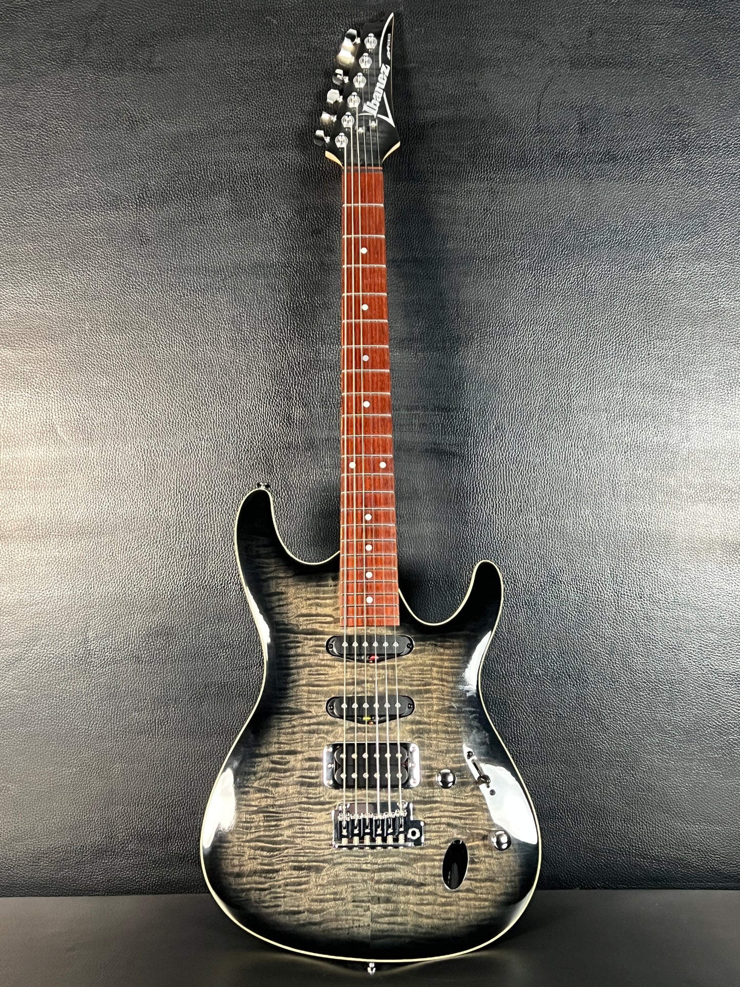 Ibanez SA260FM Standard w/Gig Bag (PRE-OWNED)