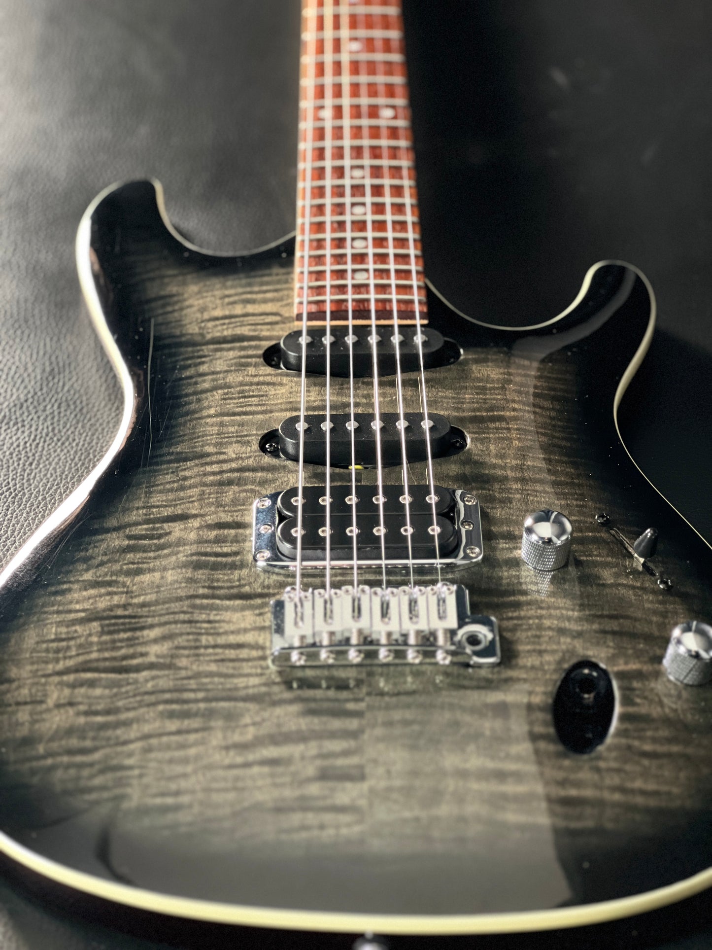 Ibanez SA260FM Standard w/Gig Bag (PRE-OWNED)
