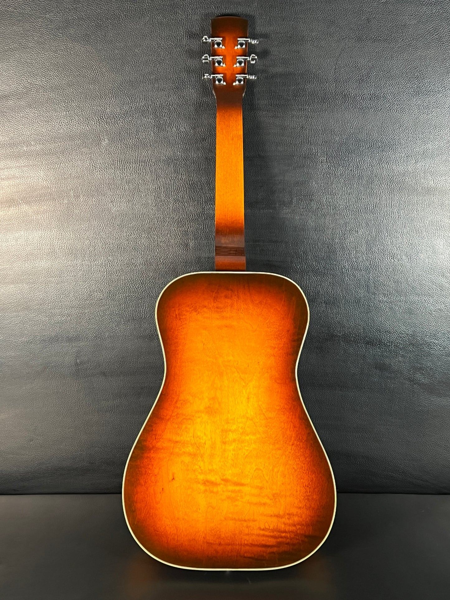Dobro Model 27 Deluxe Sunburst 1998 (PRE-OWNED)