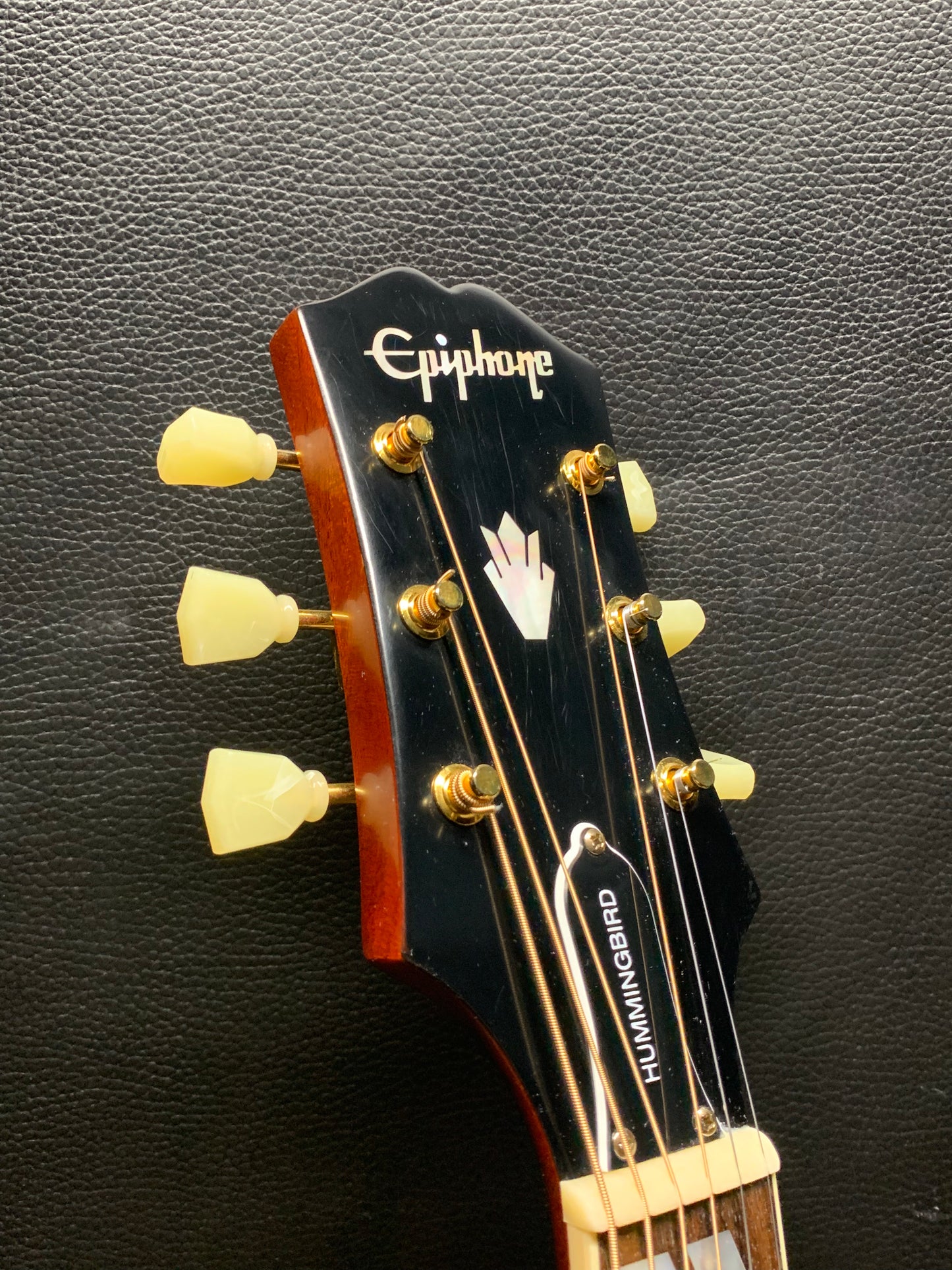 Epiphone Inspired by Gibson Hummingbird (PRE-OWNED)