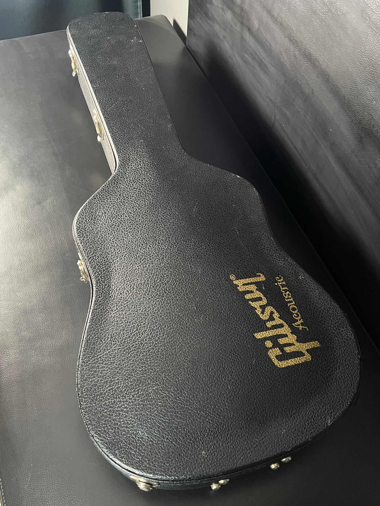 Gibson J-45 Standard (PRE-OWNED)