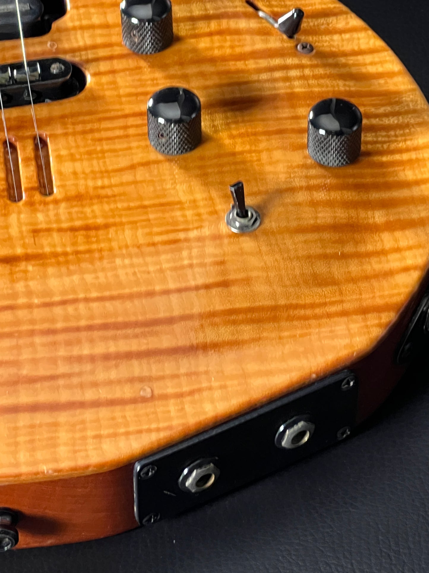 Godin LGX (PRE-OWNED)