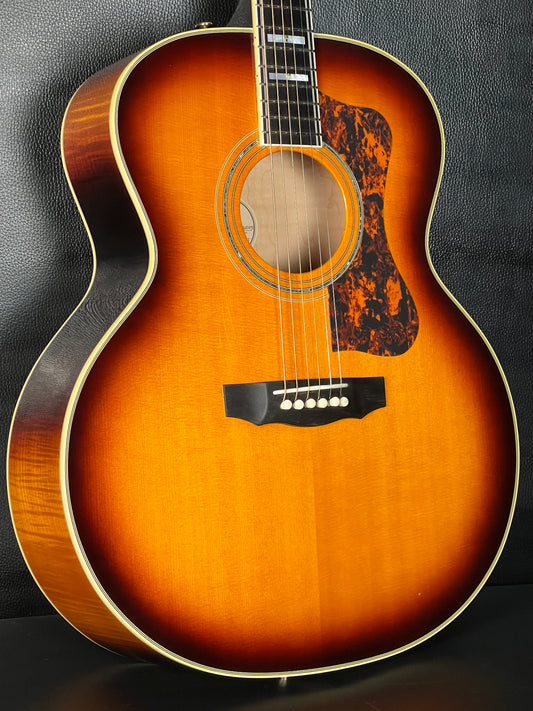 Guild F-50 (PRE-OWNED)