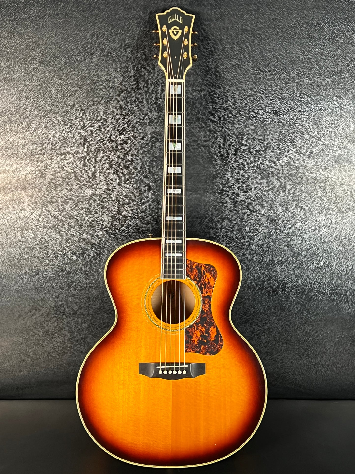 Guild F-50 (PRE-OWNED)