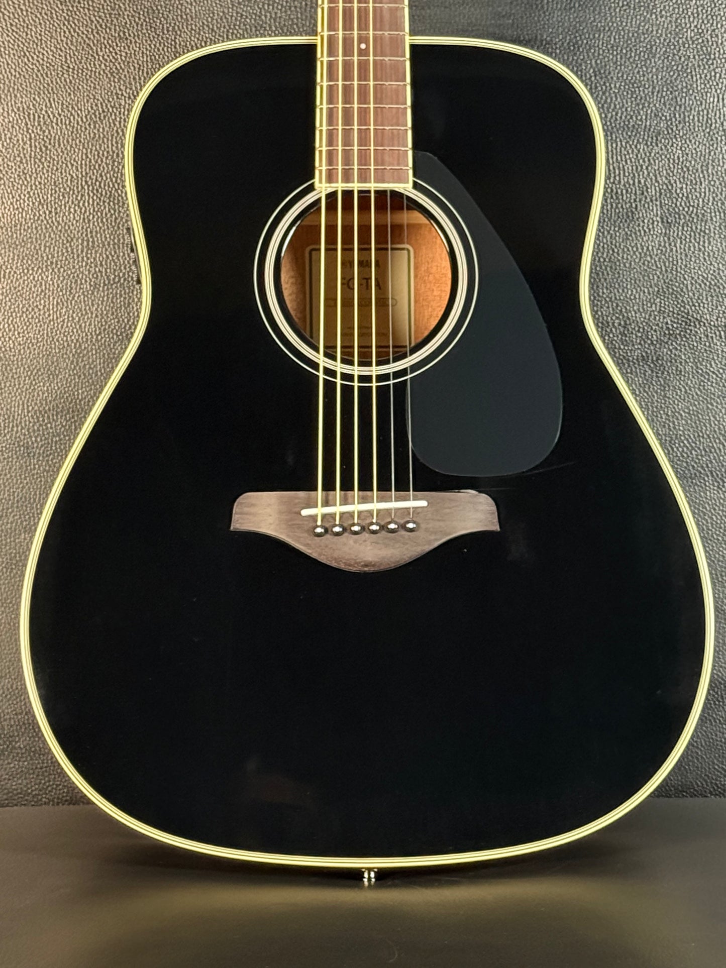 Yamaha FG TransAcoustic Black