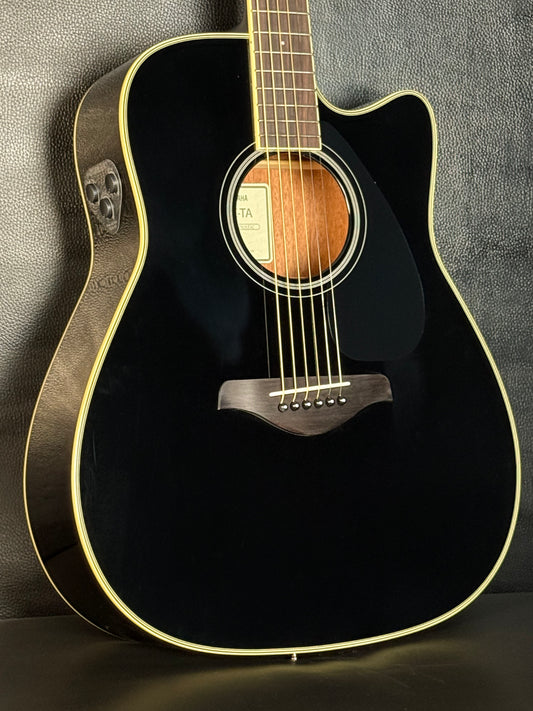 Yamaha FG TransAcoustic Cutaway Black