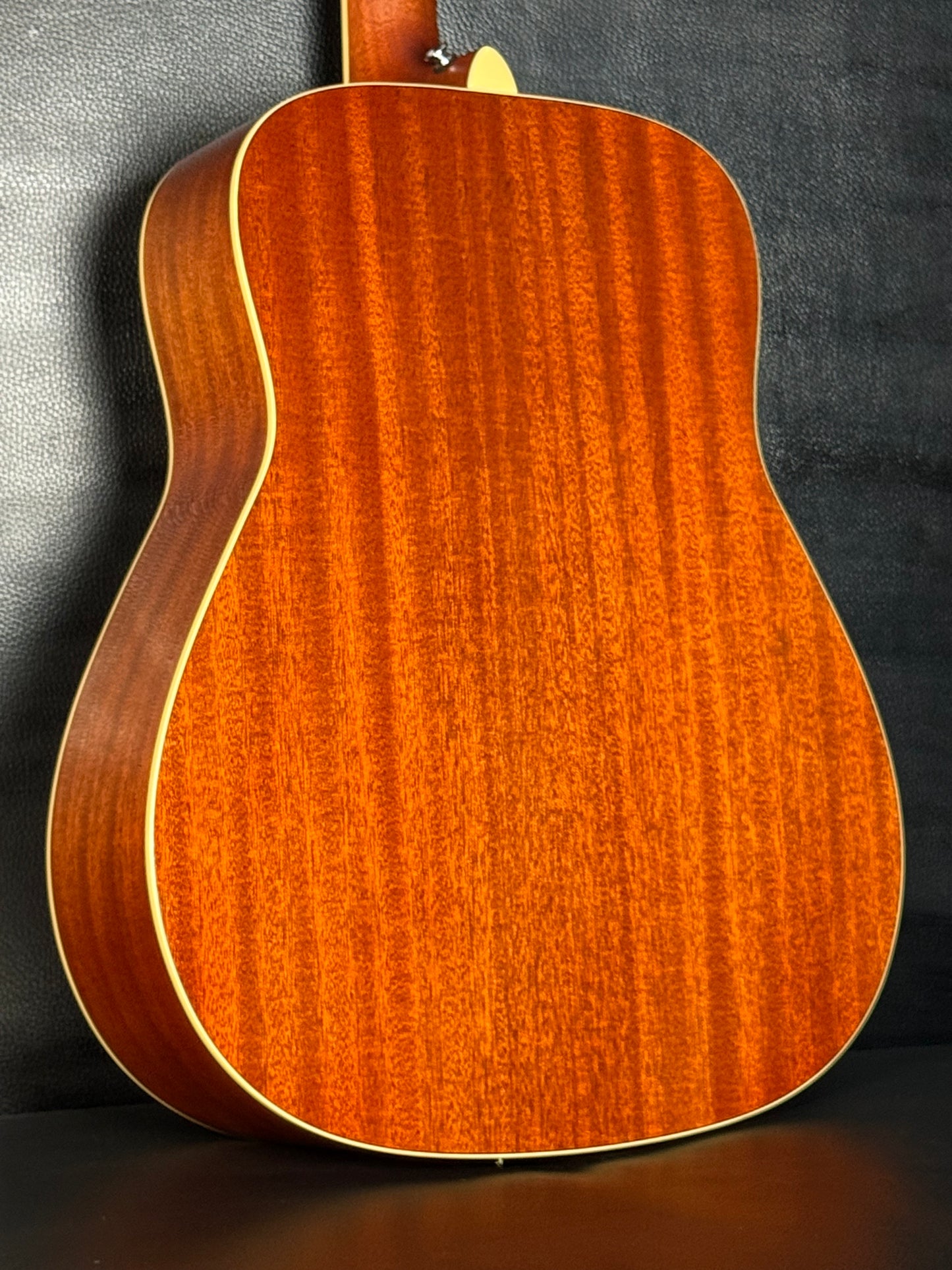 Yamaha FG TransAcoustic Brown Sunburst