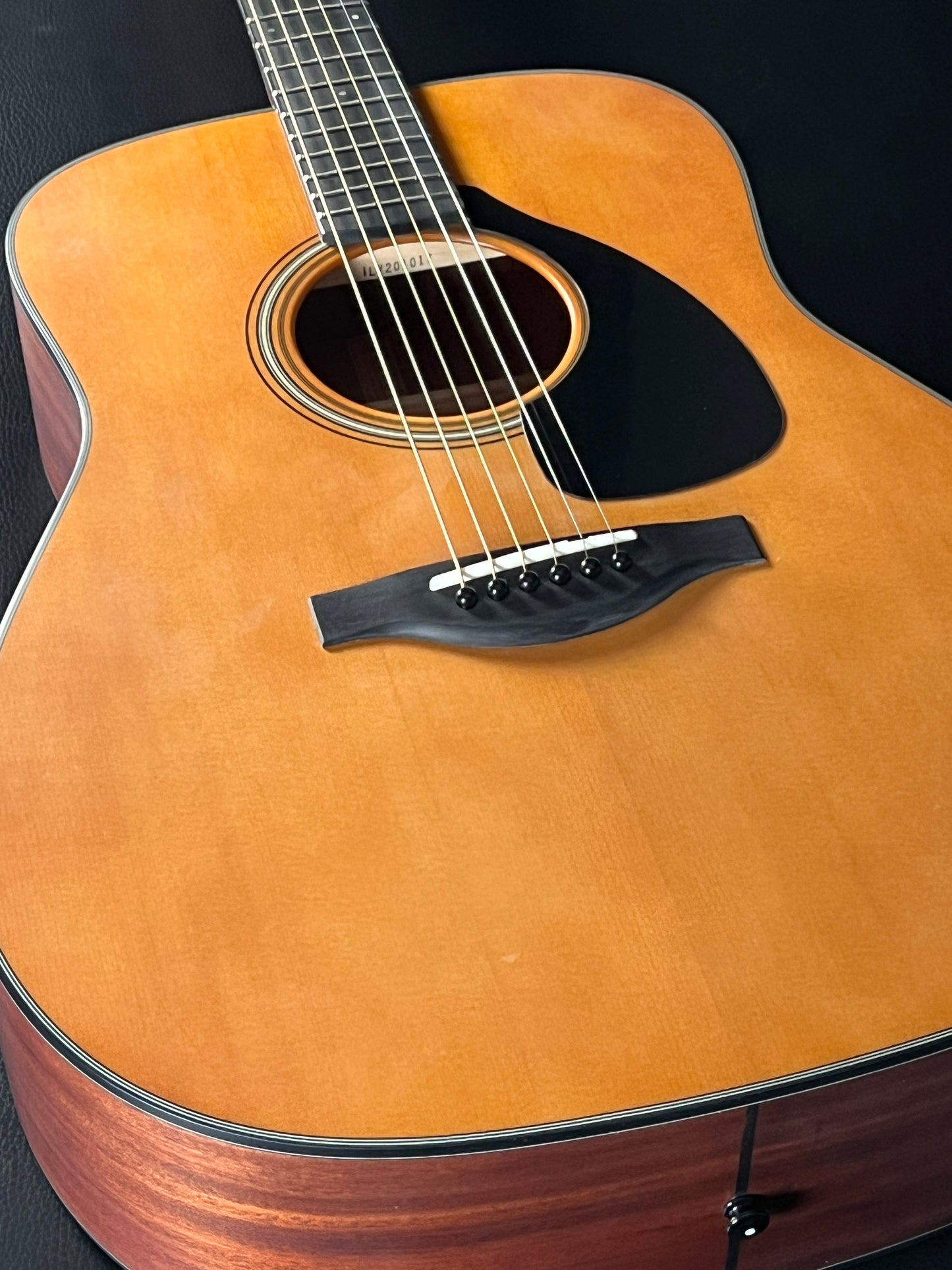 Yamaha FG3 Red Label w/ Gig Bag #ILY201017