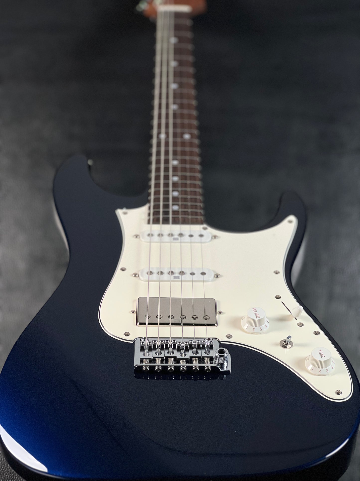 Ibanez AZ Prestige AZ2204 Dark Tide Blue