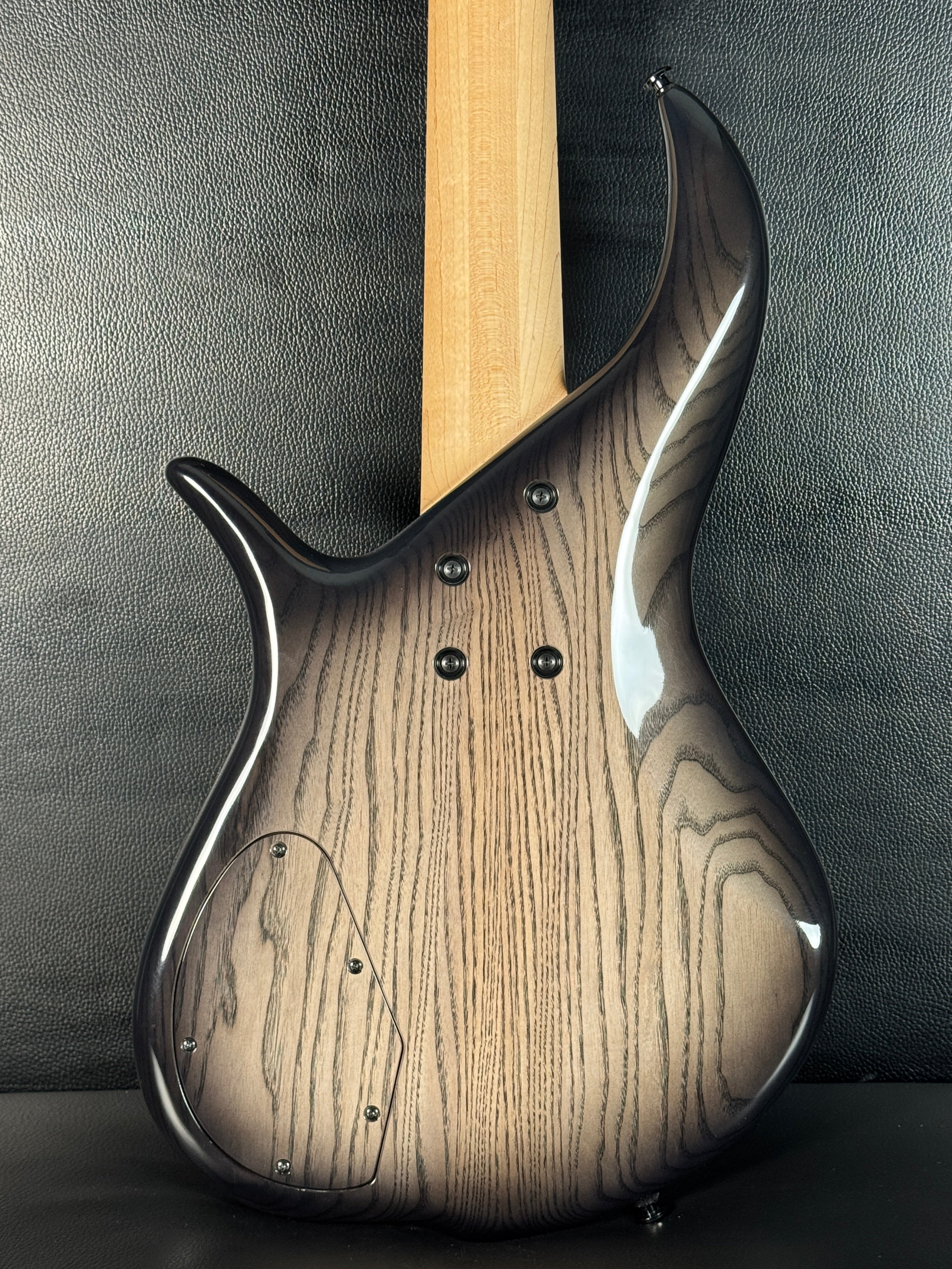 F Bass BN5 2020 (PRE-OWNED) – Guitar HAUS