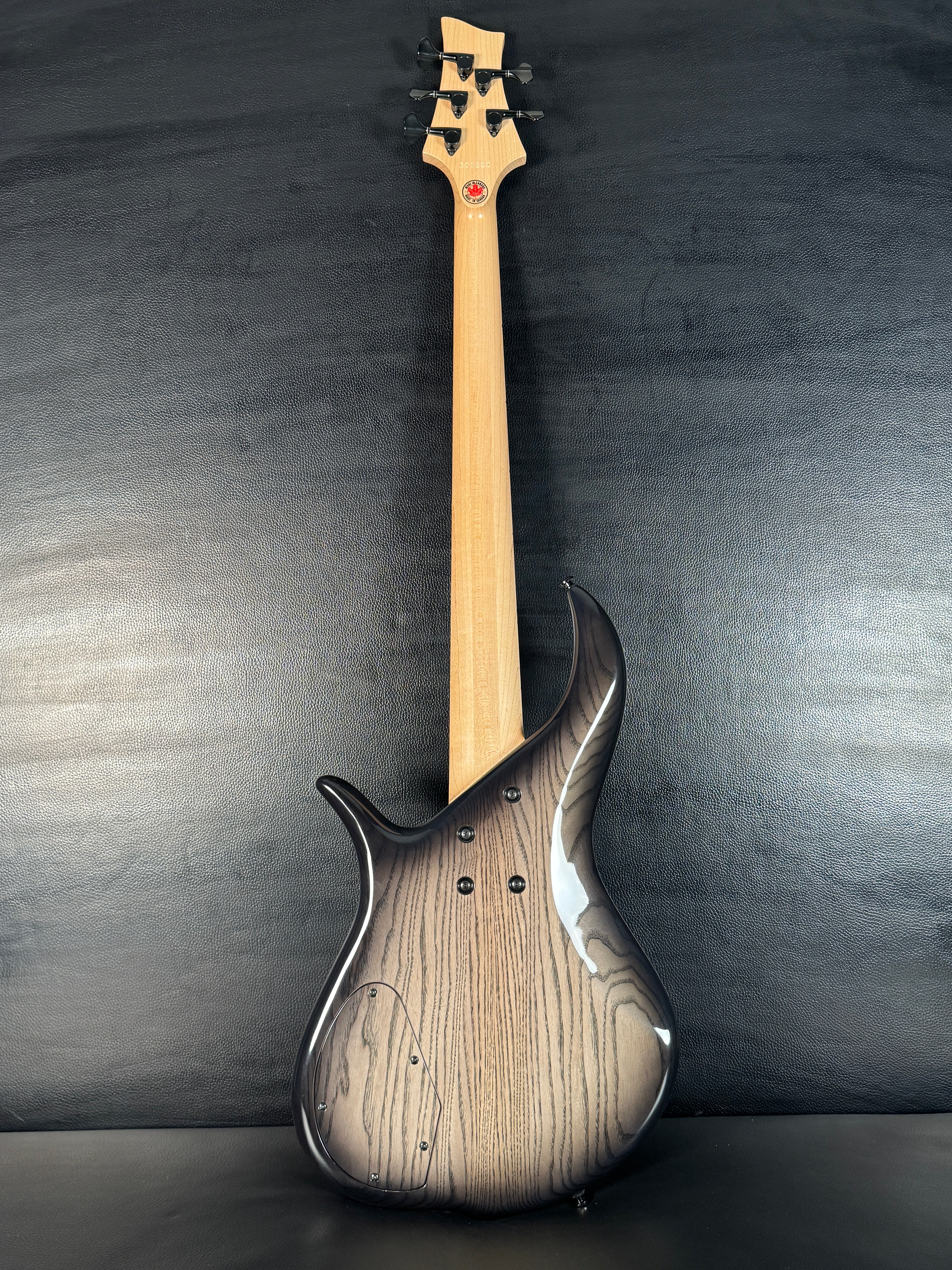 F Bass BN5 2020 (PRE-OWNED) – Guitar HAUS