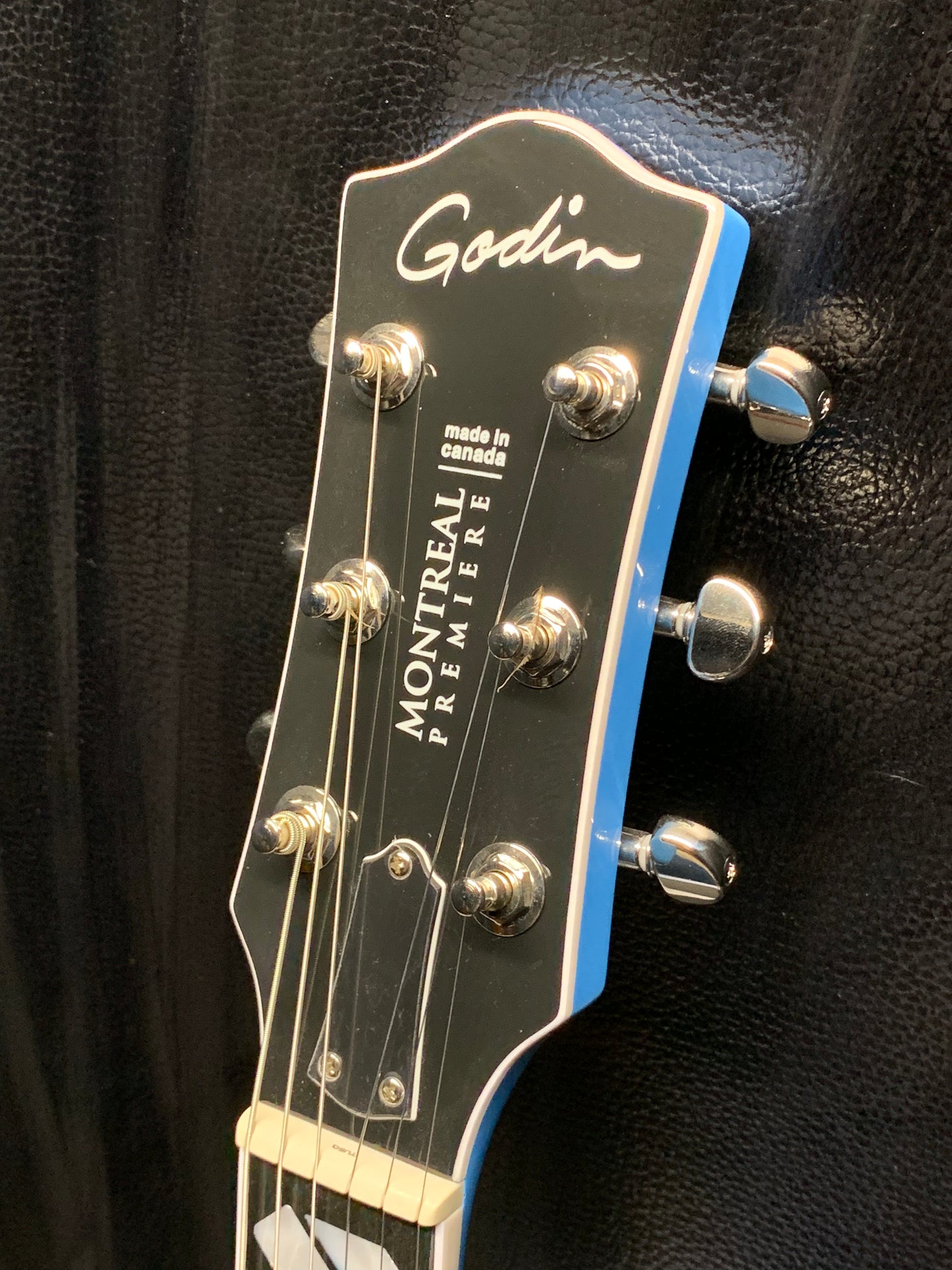 Godin Montreal Premiere LTD Imperial Blue Electric Guitar