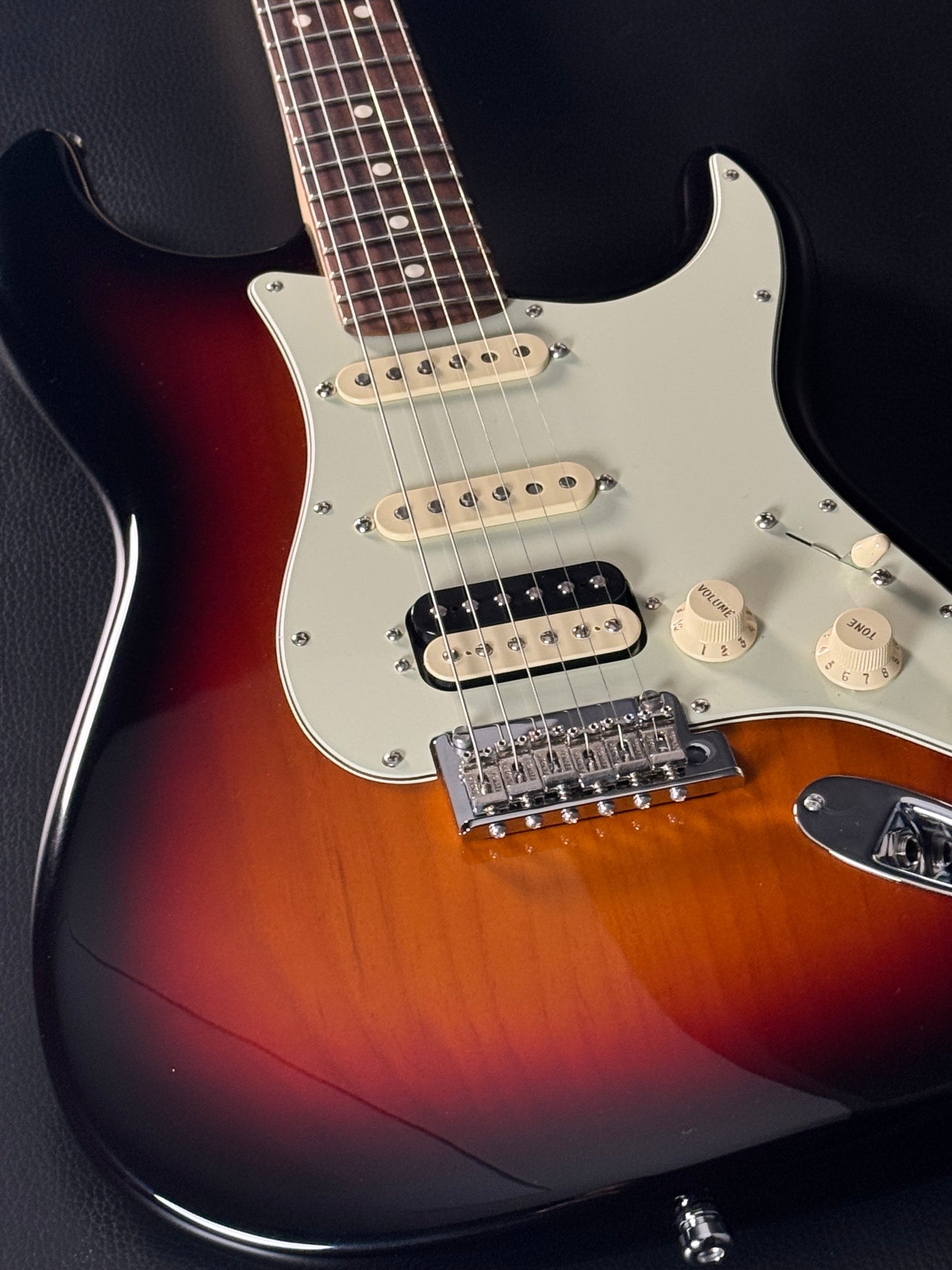 American Professional Stratocaster HSS Shawbucker (PRE-OWNED)