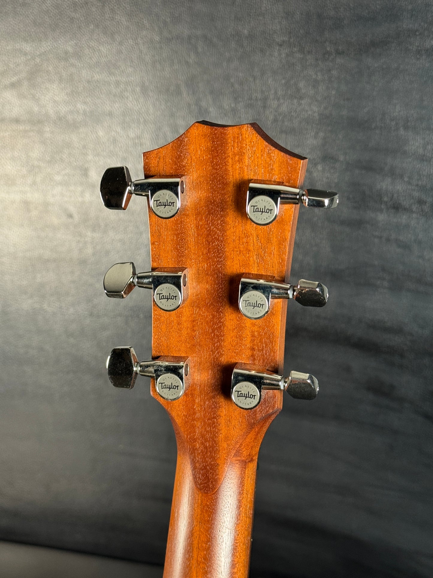 Pre-Owned Taylor American Dream AD27e (PRE-OWNED)