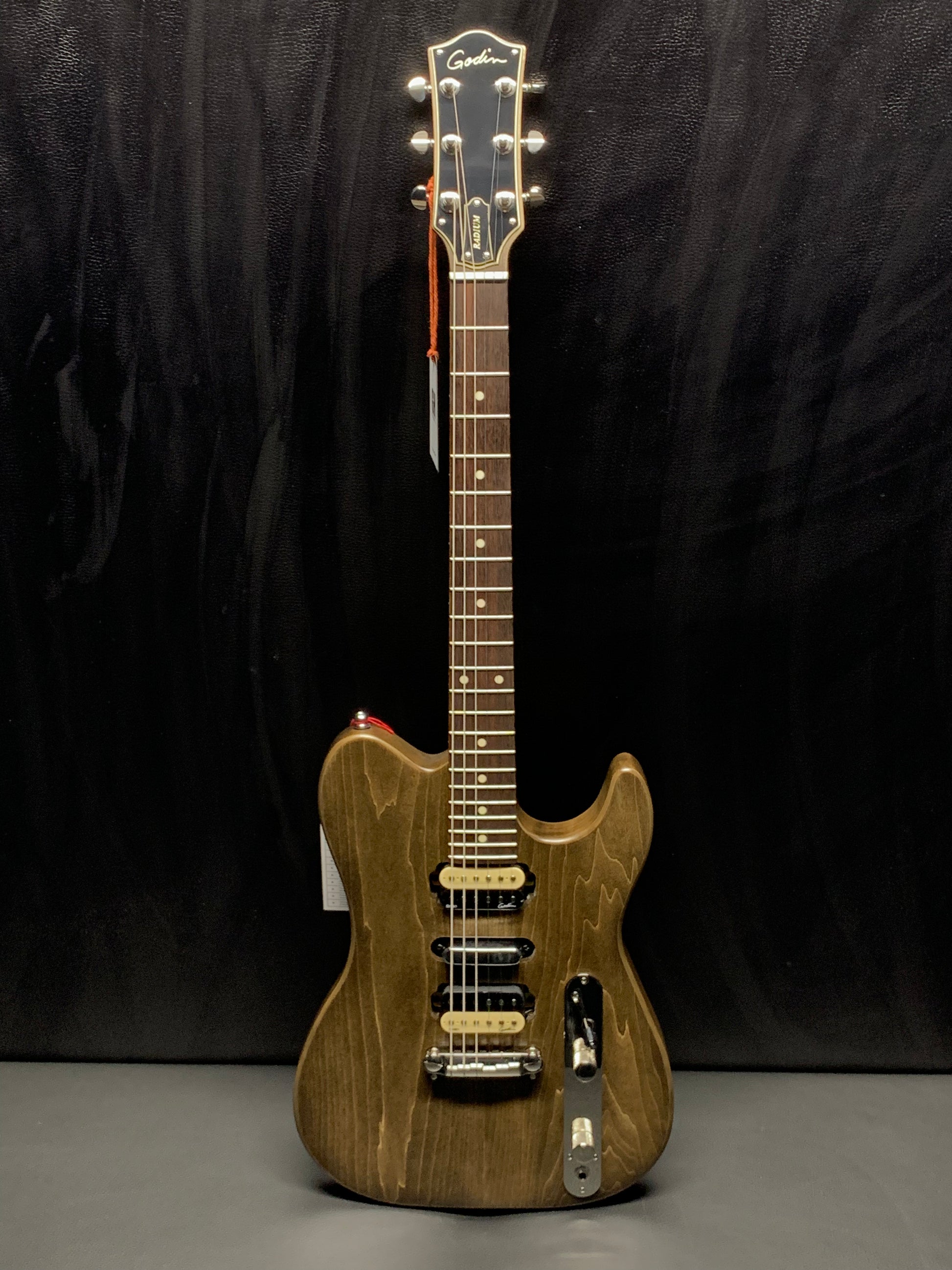 Godin Rmc Godin Radium Carbon Black RN Electric Guitar – Guitar HAUS